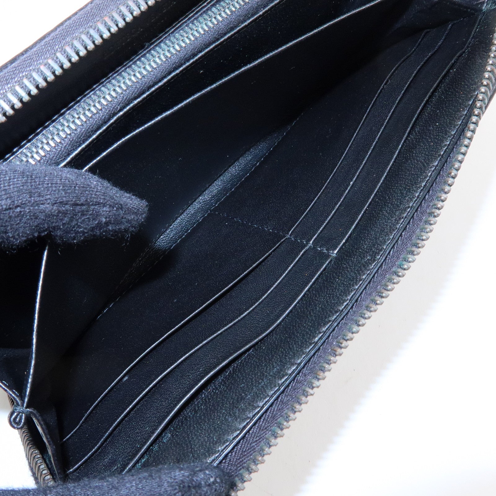 BOTTEGA VENETA Intrecciato Leather Round Zippy Long Wallet Black