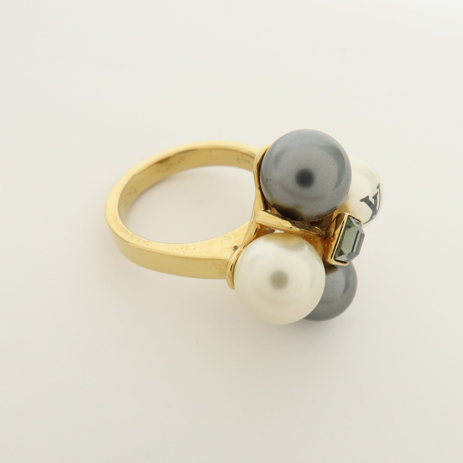 Louis Vuitton Bague Clemence Arrivee Imitation Pearl Ring M67017 S