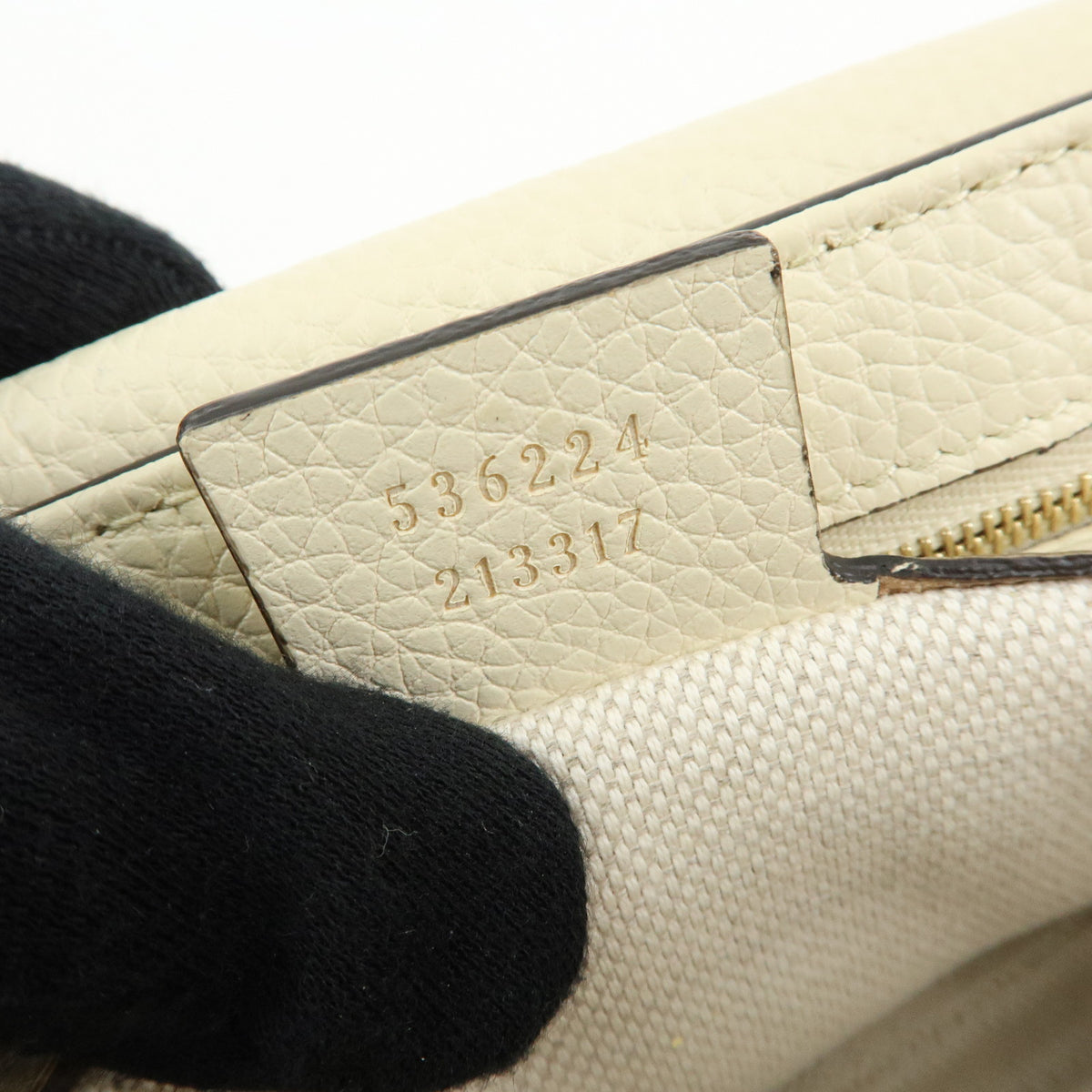 GUCCI SOHO Interlocking G Leather Chain Shoulder Bag White 536224