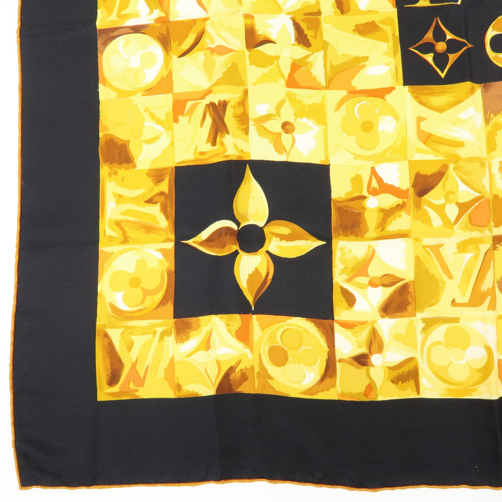 Louis Vuitton Silk 100% Scarf Carre Au fil du temps Black Brown