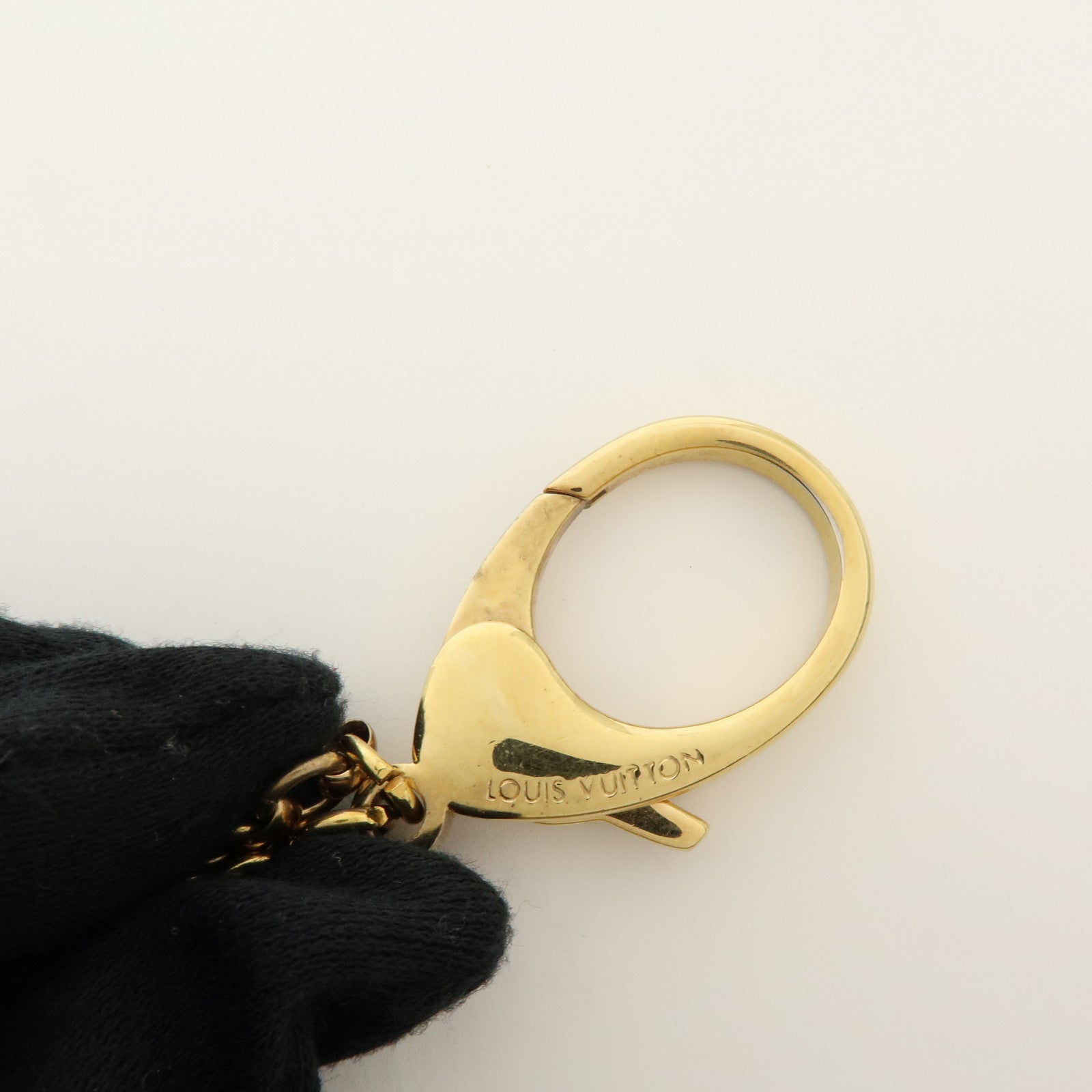 Louis Vuitton Porte Cles Tahitienne Bag Charm Key Holder Lilas M65649