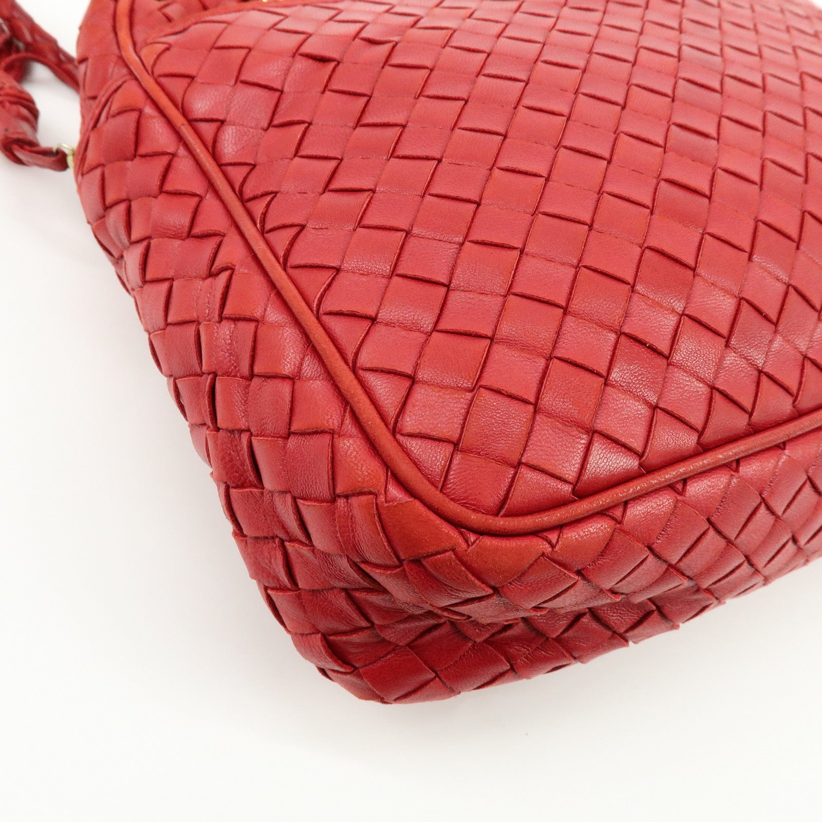 BOTTEGA VENETA Intrecciato Leather Shoulder Bag Tassel Red