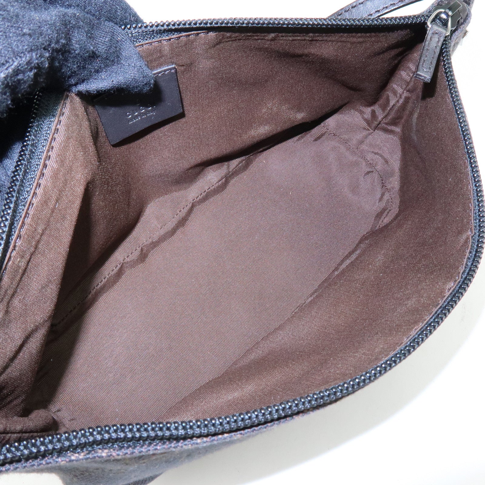 GUCCI Boat Bag GG Canvas Hand Bag Accessory Pouch Dark Brown 07198