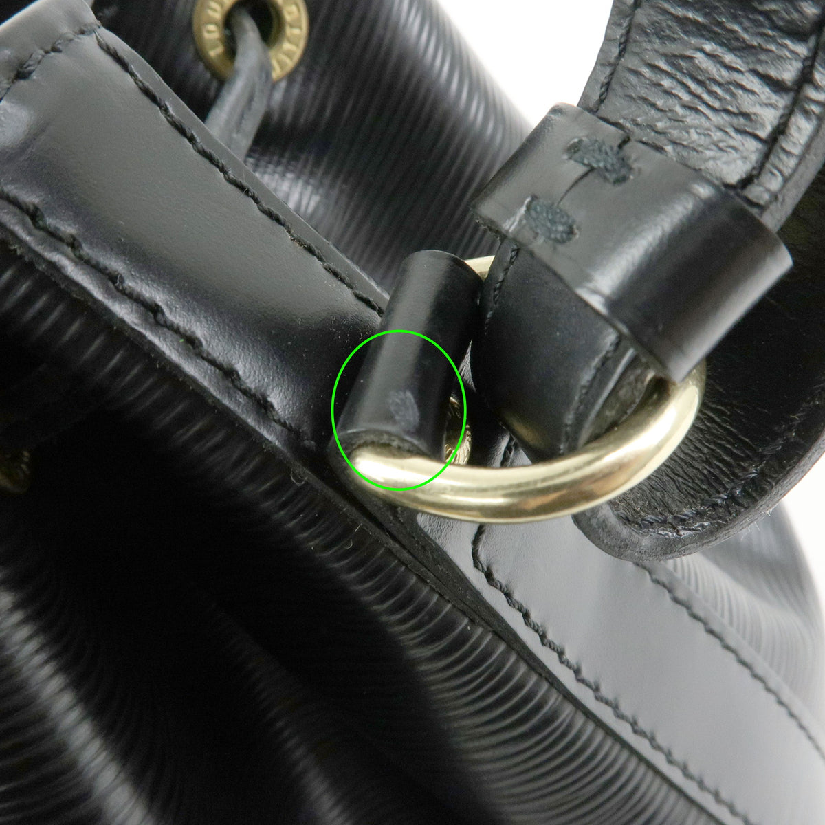 Louis Vuitton Epi Petit Noe Shoulder Bag Noir Black M44102