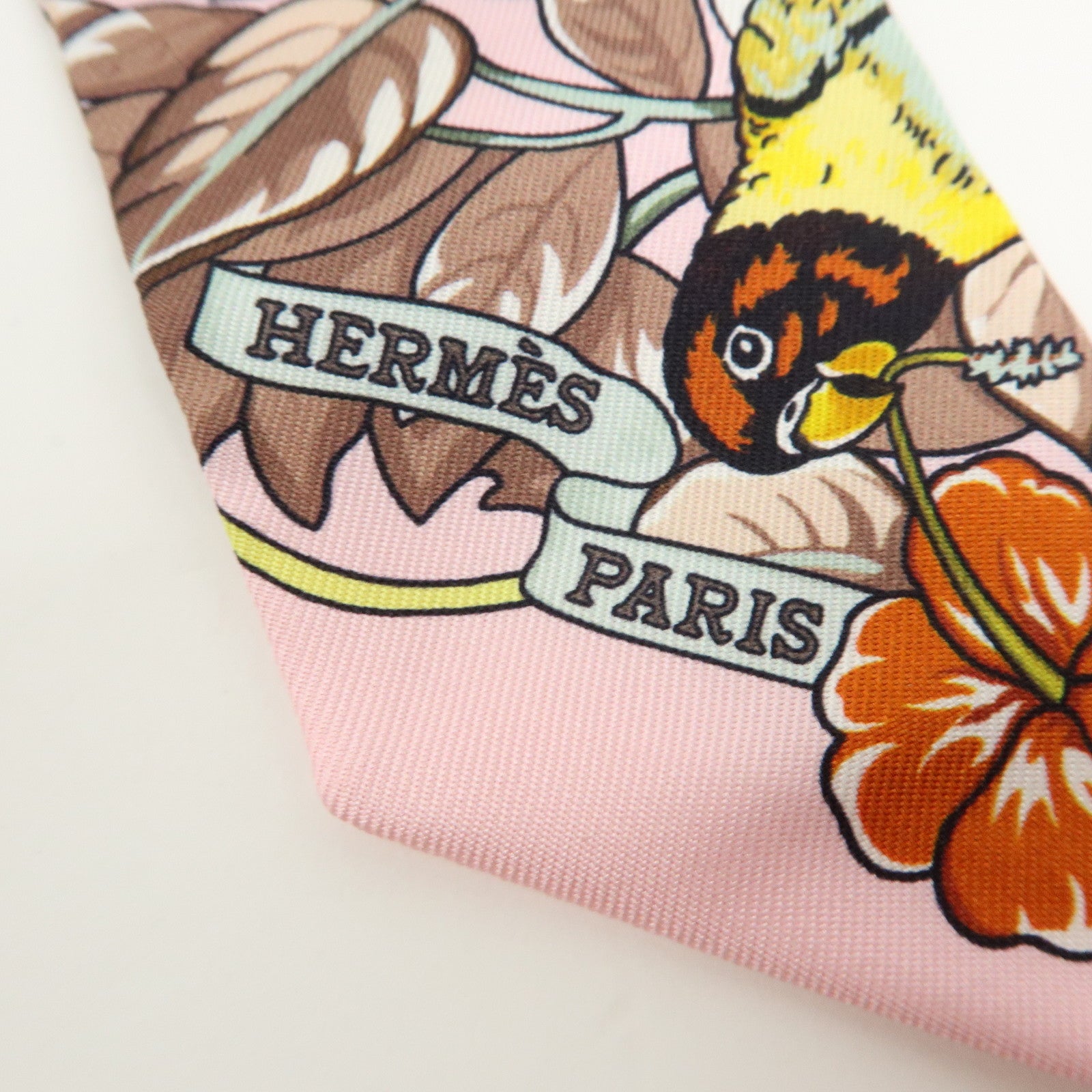 HERMES Twilly Silk 100% Scarf Jungle Love Love Pink Beige