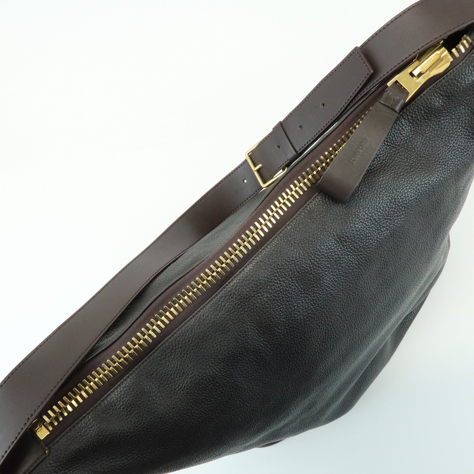 TOM FORD Leather Shoulder Bag Crossbody Bag Black