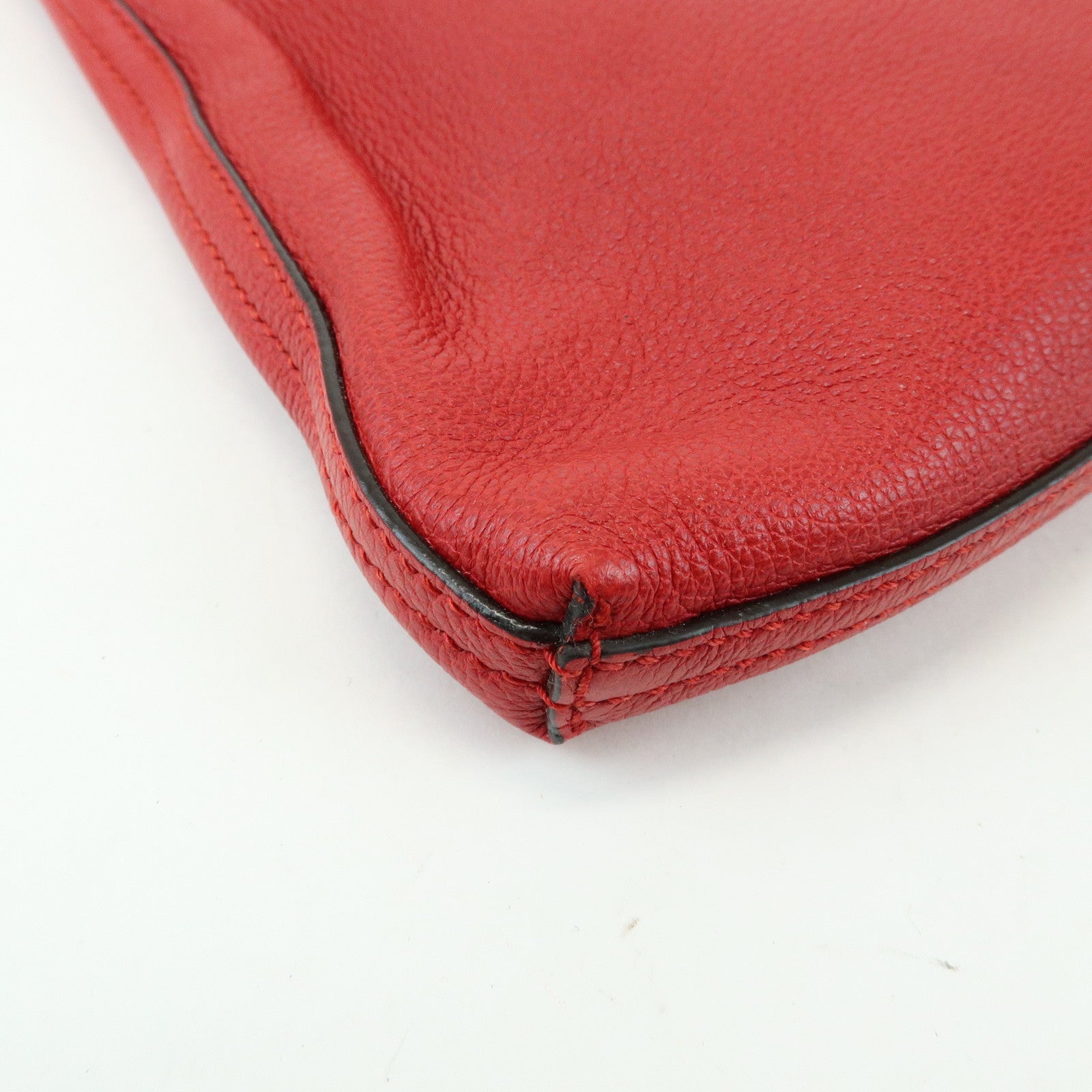 GUCCI Vintage Logo Portfolio Leather Clutch Bag Pouch Red