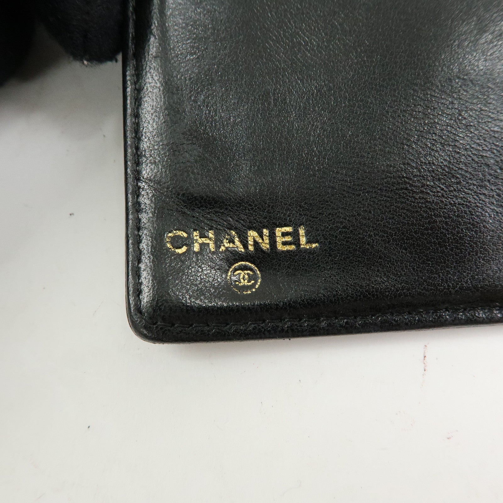 CHANEL COCO Mark Caviarskin Bi-fold Long Wallet Black A82281