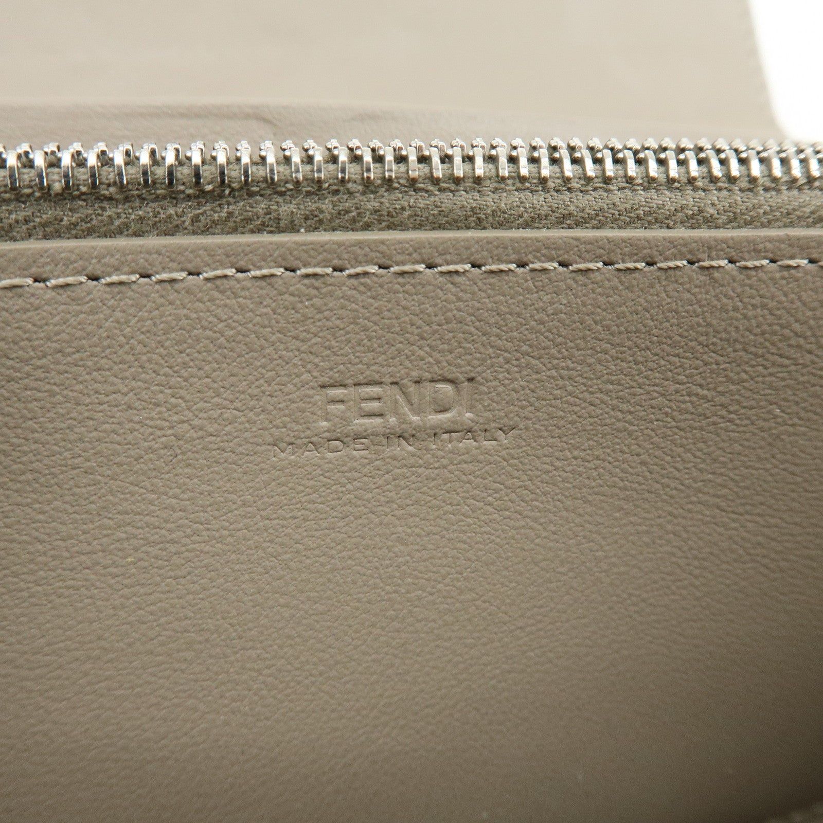 FENDI Peekaboo Leather Bi-fold Flap Long Wallet Beige 8M0427