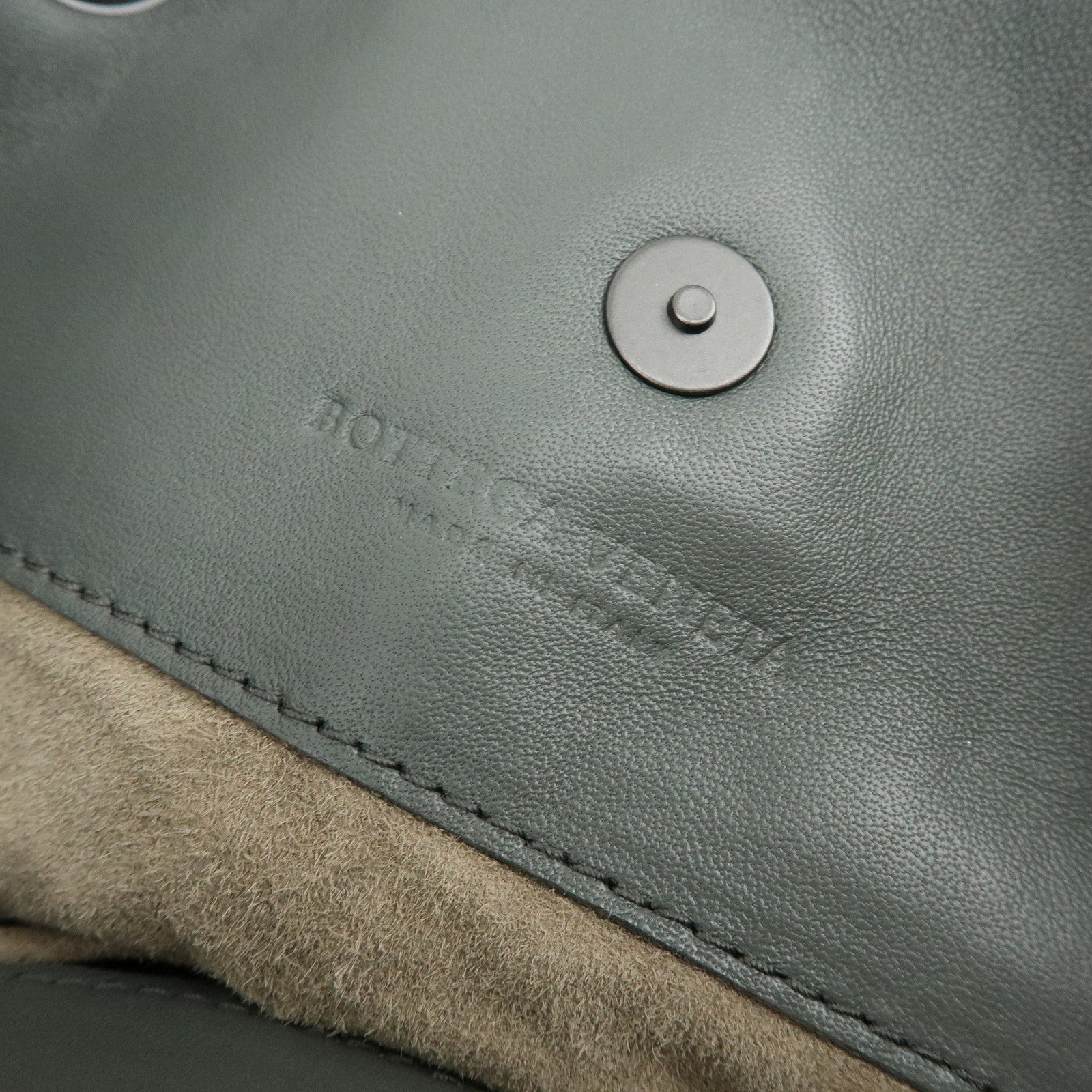 BOTTEGA VENETA Intrecciato Leather Chain Shoulder Bag Gray B07669596G