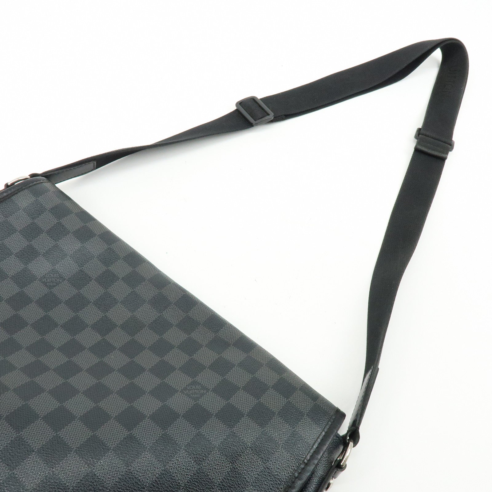 Louis Vuitton Damier Graphite Daniel MM Shoulder Bag N58029