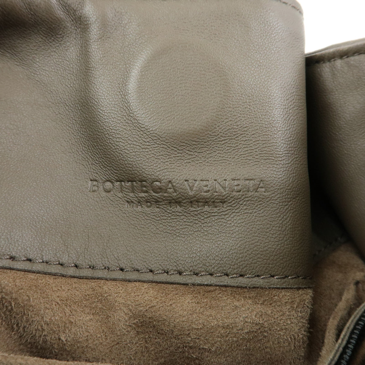 BOTTEGA VENETA Intrecciato Parachute Nappa Leather Shoulder Bag 428047
