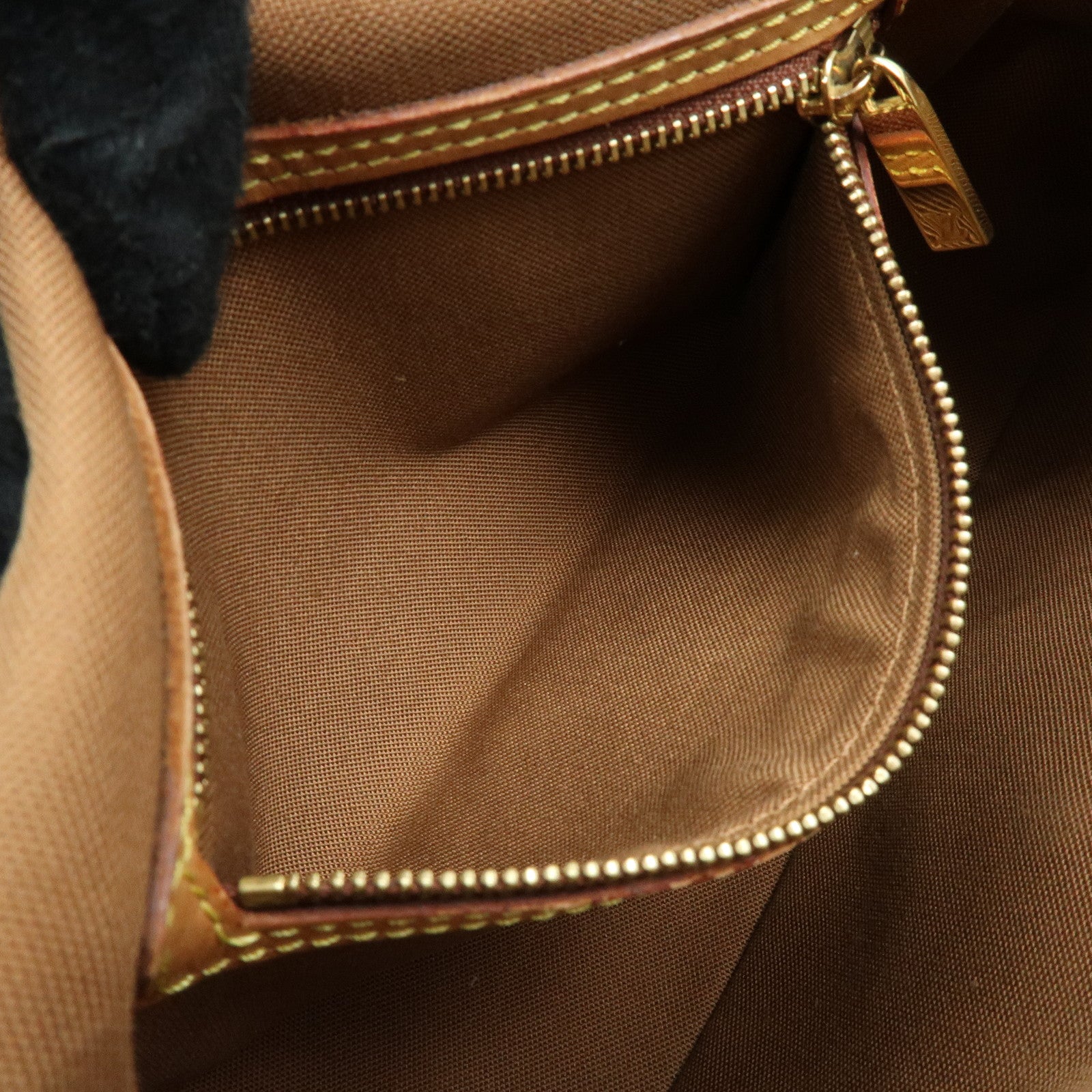 Louis Vuitton Monogram Canvas Mini Looping Shoulder Bag M51147