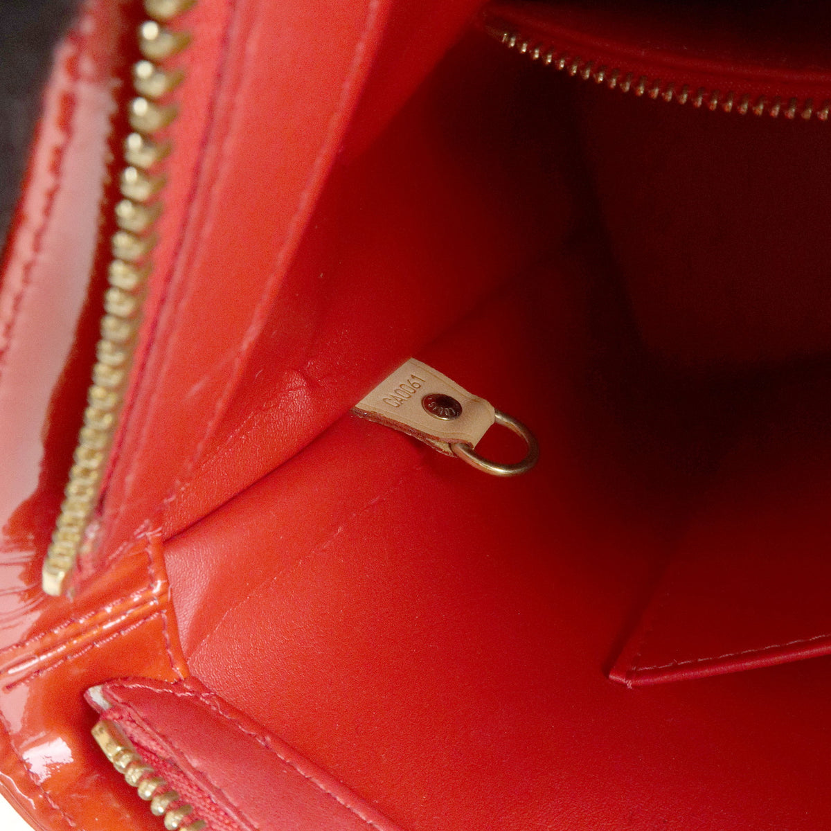 Louis Vuitton Monogram Vernis Houston Tote Bag Hand Bag Rouge M91092