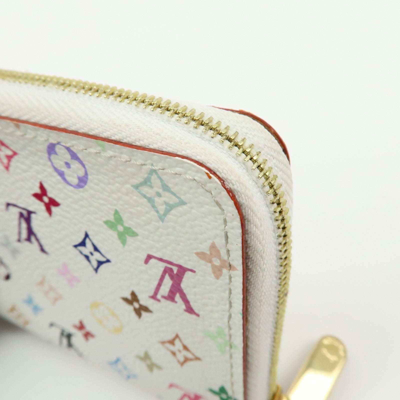Louis Vuitton Monogram Multicolor Round Zippy Coin Purse Blanc M93741