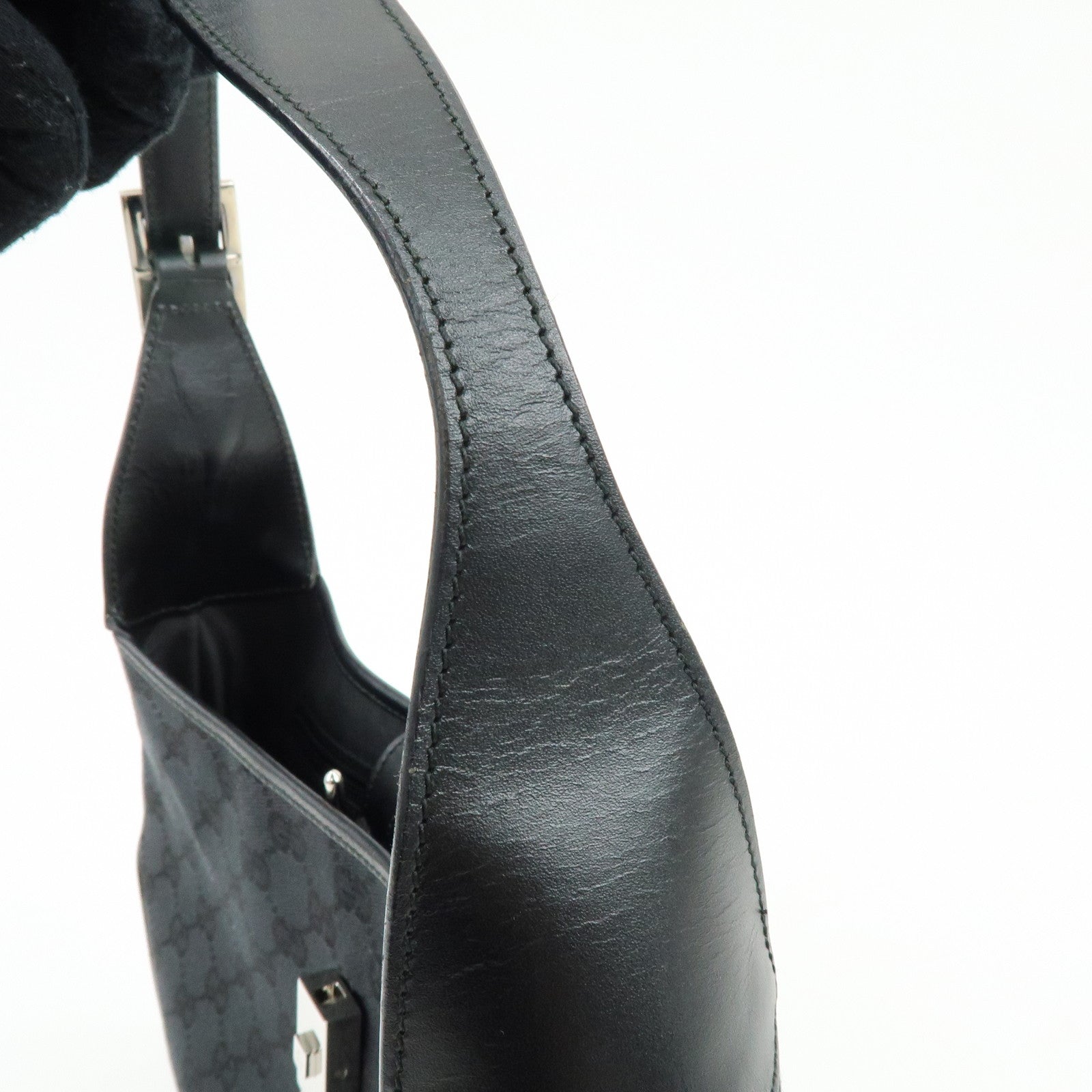 GUCCI Jackie GG Canvas Leather Shoulder Bag Hand Bag Black 001 3306