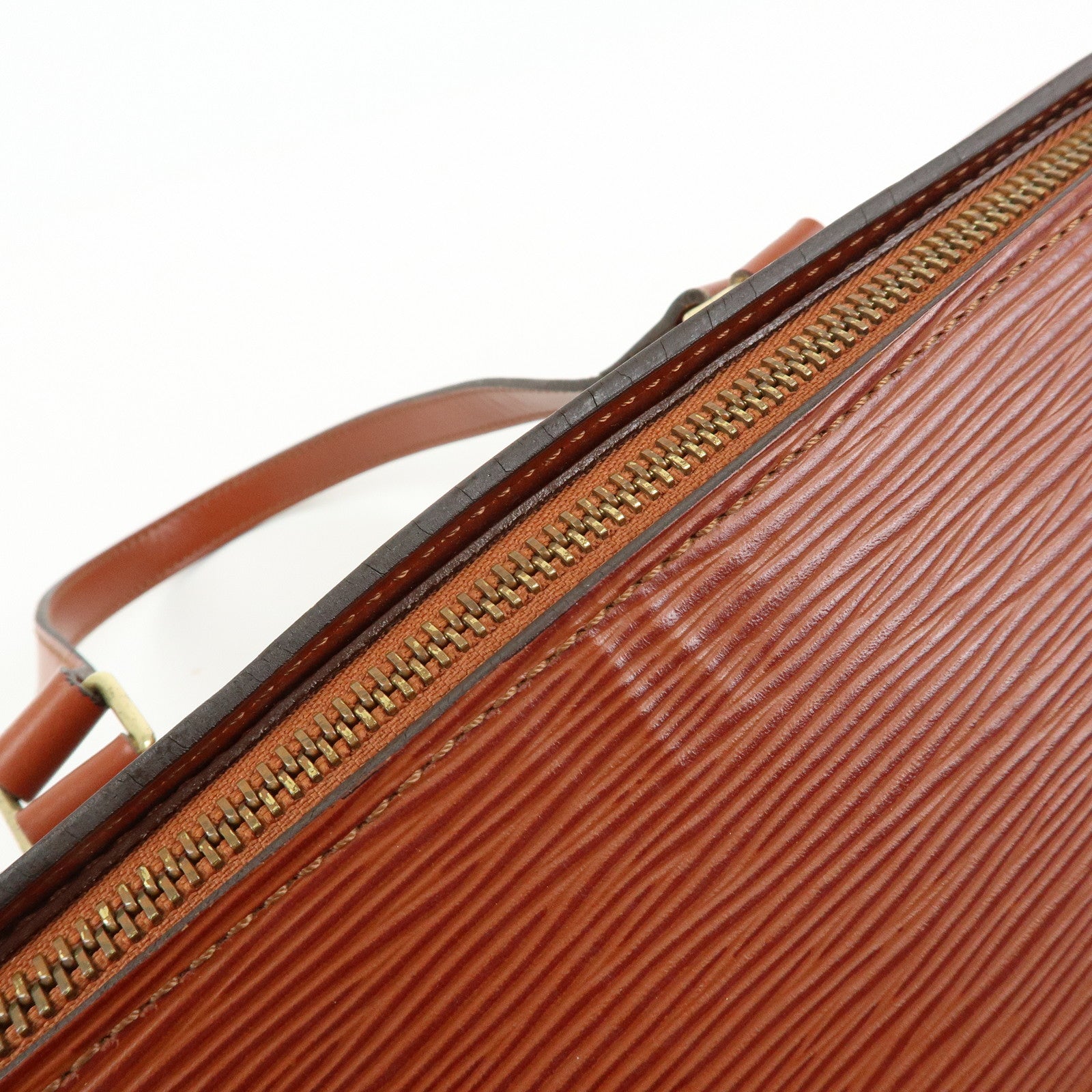 Louis Vuitton Epi Soufflot Leather Hand Bag Kenya Brown M52223