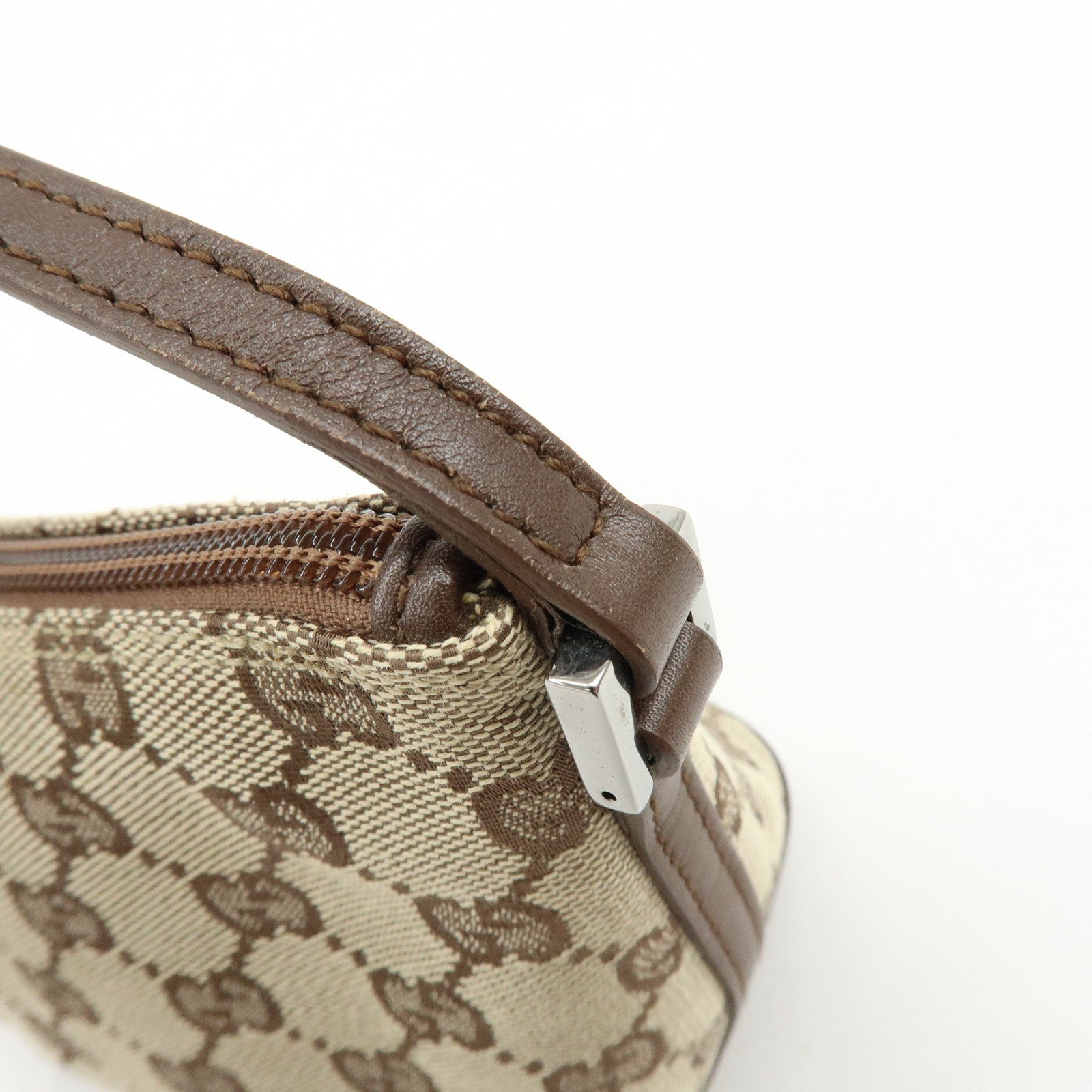 GUCCI Boat Bag GG Canvas Accessory Pouch Hand Bag Beige Brown 07198