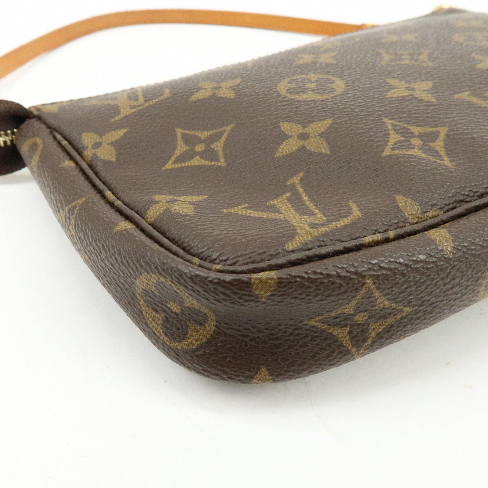 Louis Vuitton Monogram Pochette Accessoires Hand Bag Brown M51980