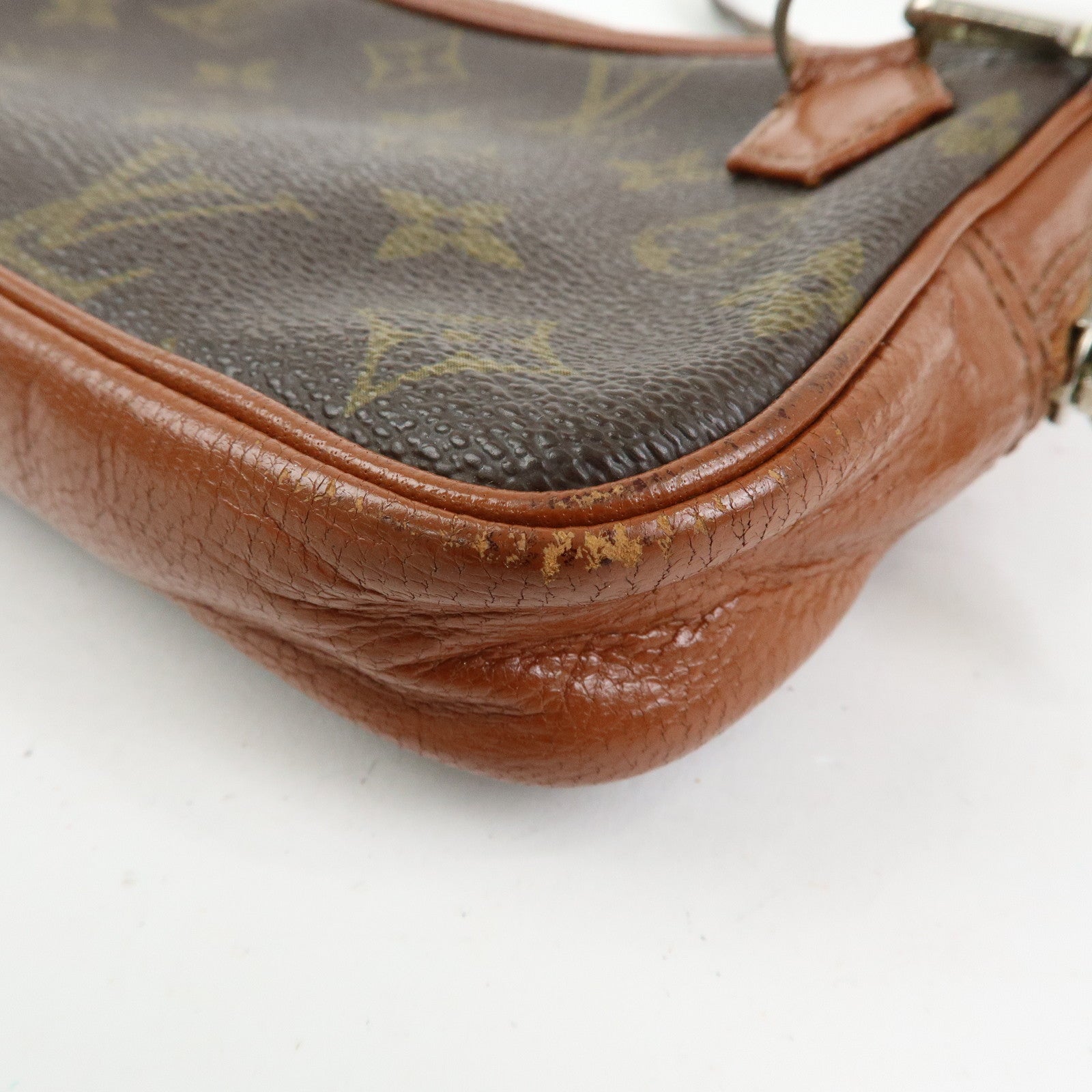 Louis Vuitton Monogram Pochette Marly Bandouliere Bag Brown M51828