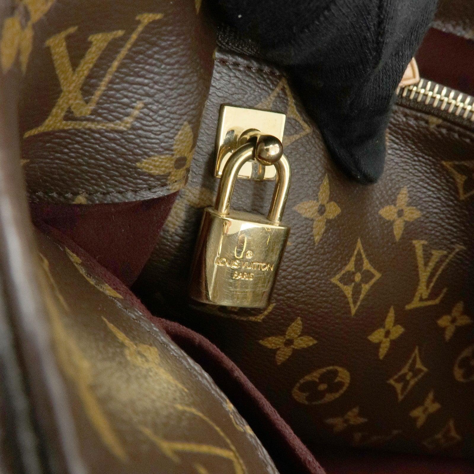 Louis Vuitton Monogram Montaigne MM 2Way Bag Hand Bag M41056