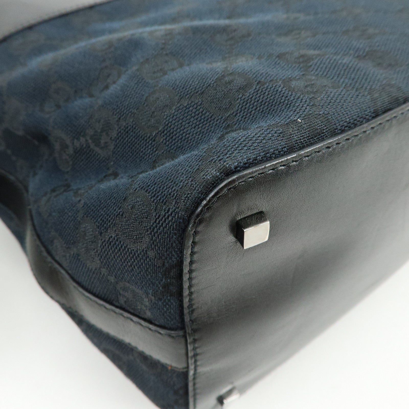 GUCCI GG Monogram Canvas Leather Shoulder Bag Black 001・4298