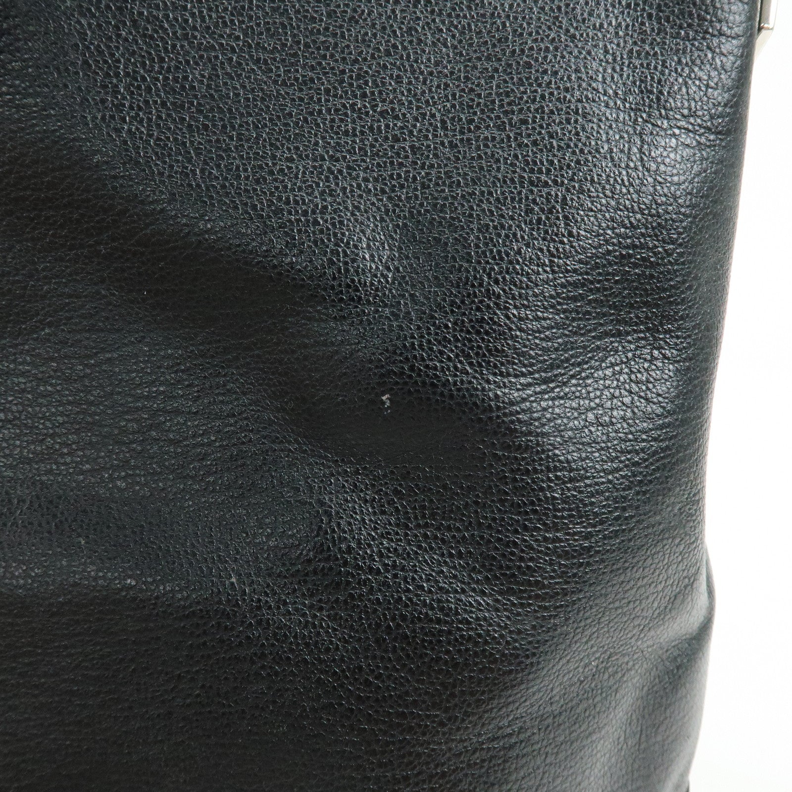 FENDI Leather Shoulder Bag Hand Bag Logo Charm Black 8BR697