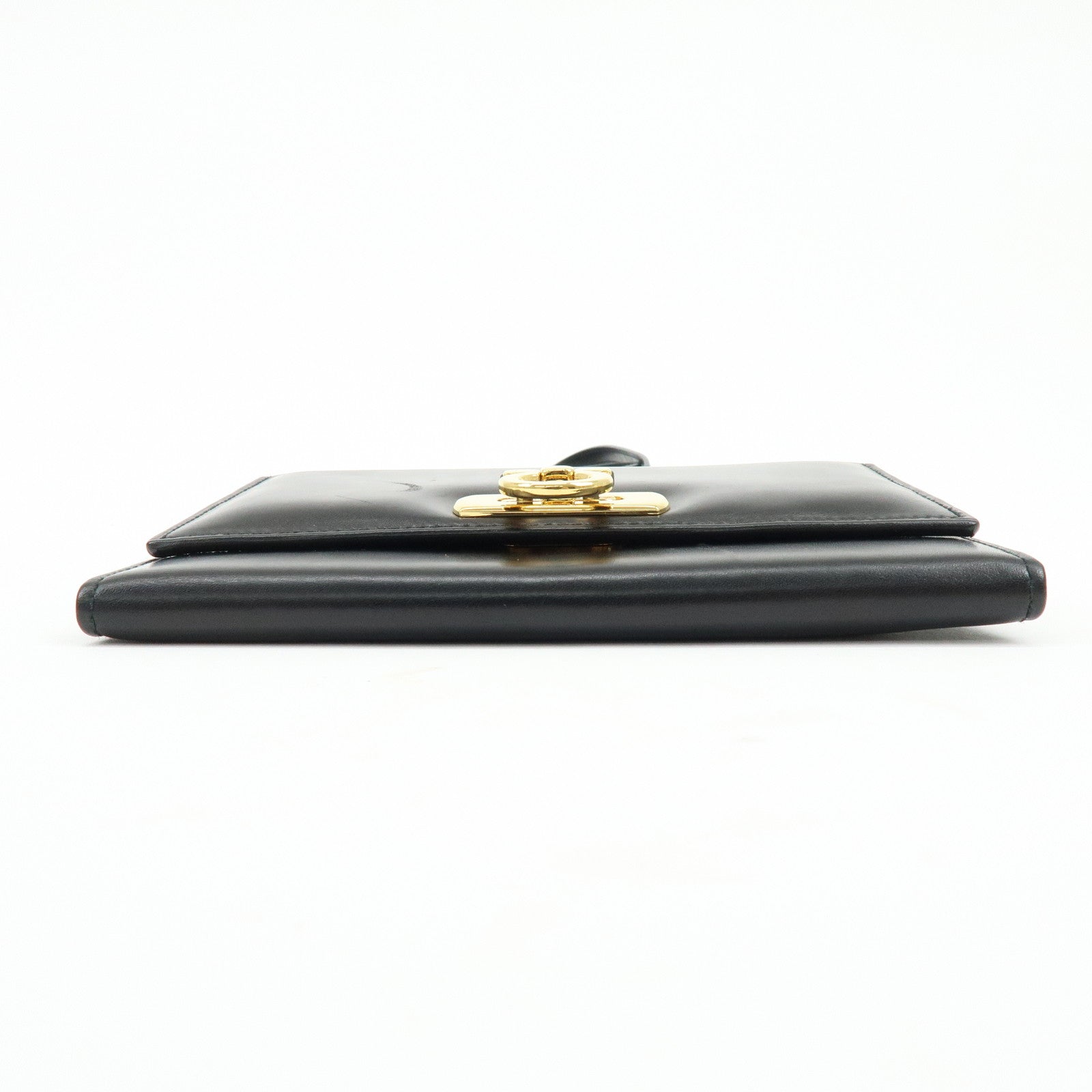 Ferragamo Gancini Leather Compact Wallet Shoulder Wallet Black