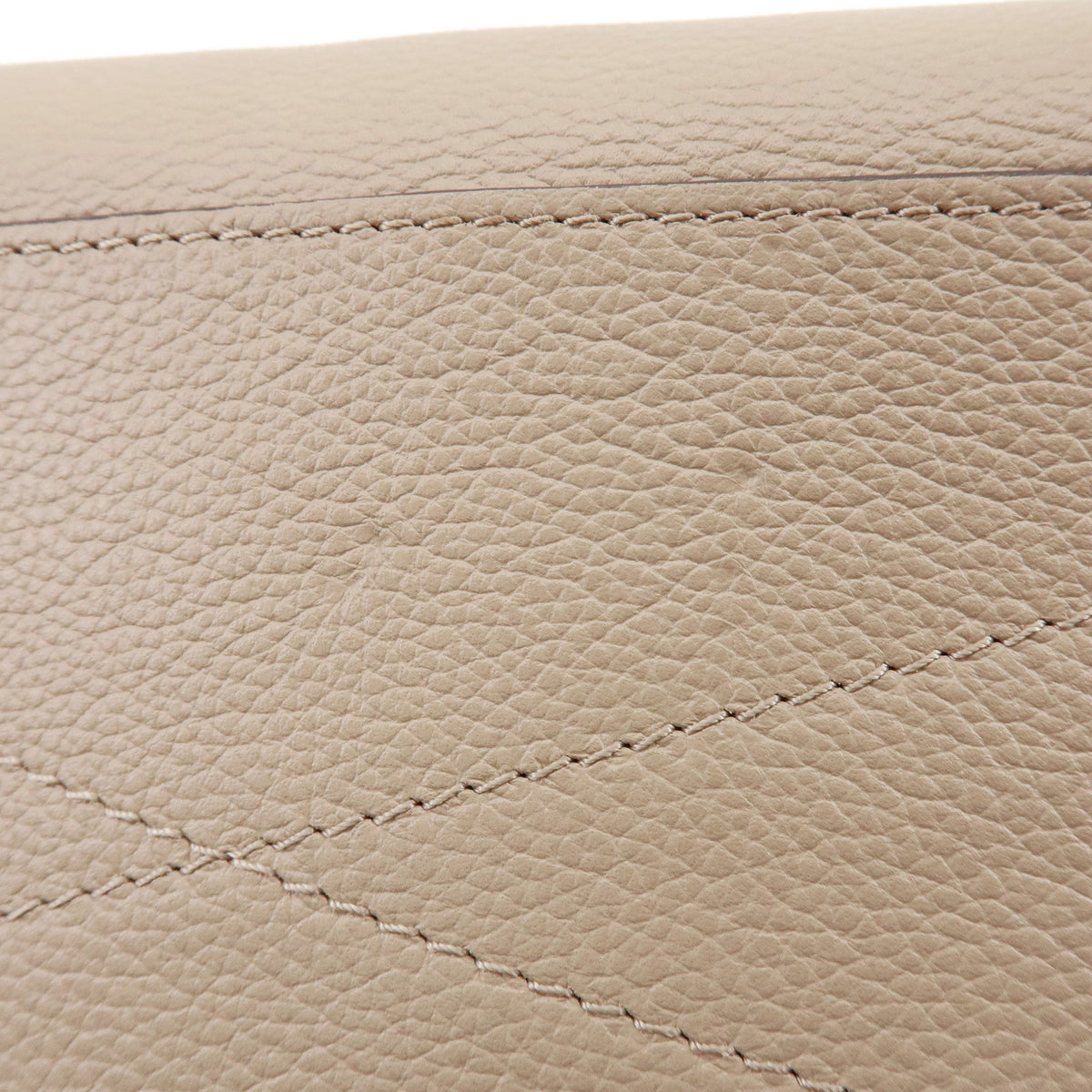 Louis Vuitton Monogram Mahina Omeah Leather 2Way Hand Bag Galet M55031