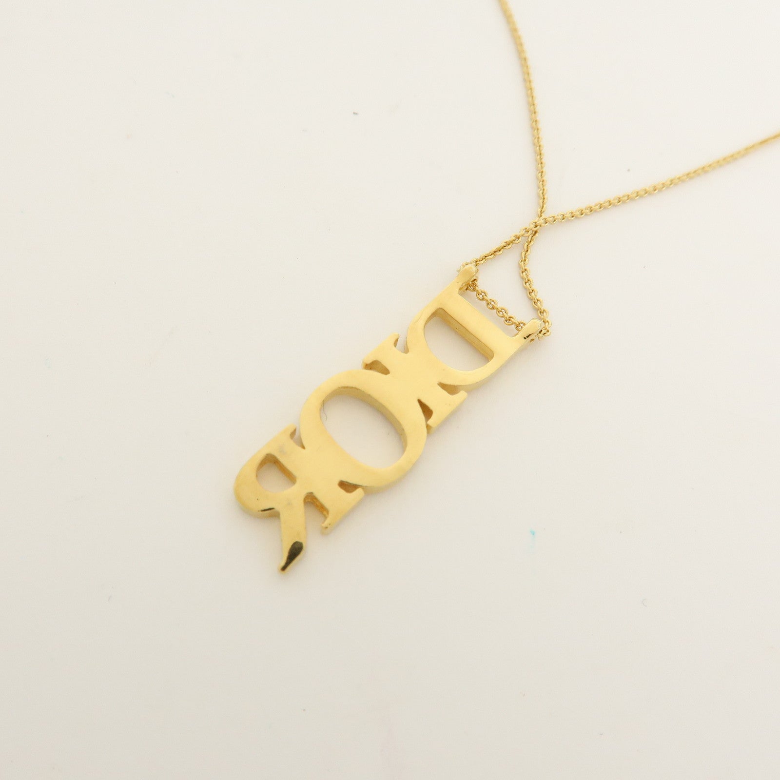 Christian Dior Logo Plate Metal Necklace Pendant Necklace Gold