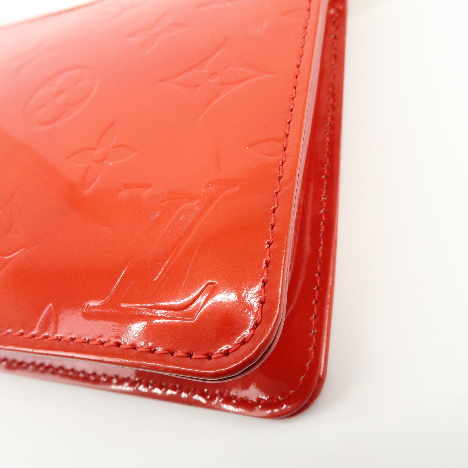 Louis Vuitton Monogram Vernis Lexington Accessoires Pouch Rouge M91132