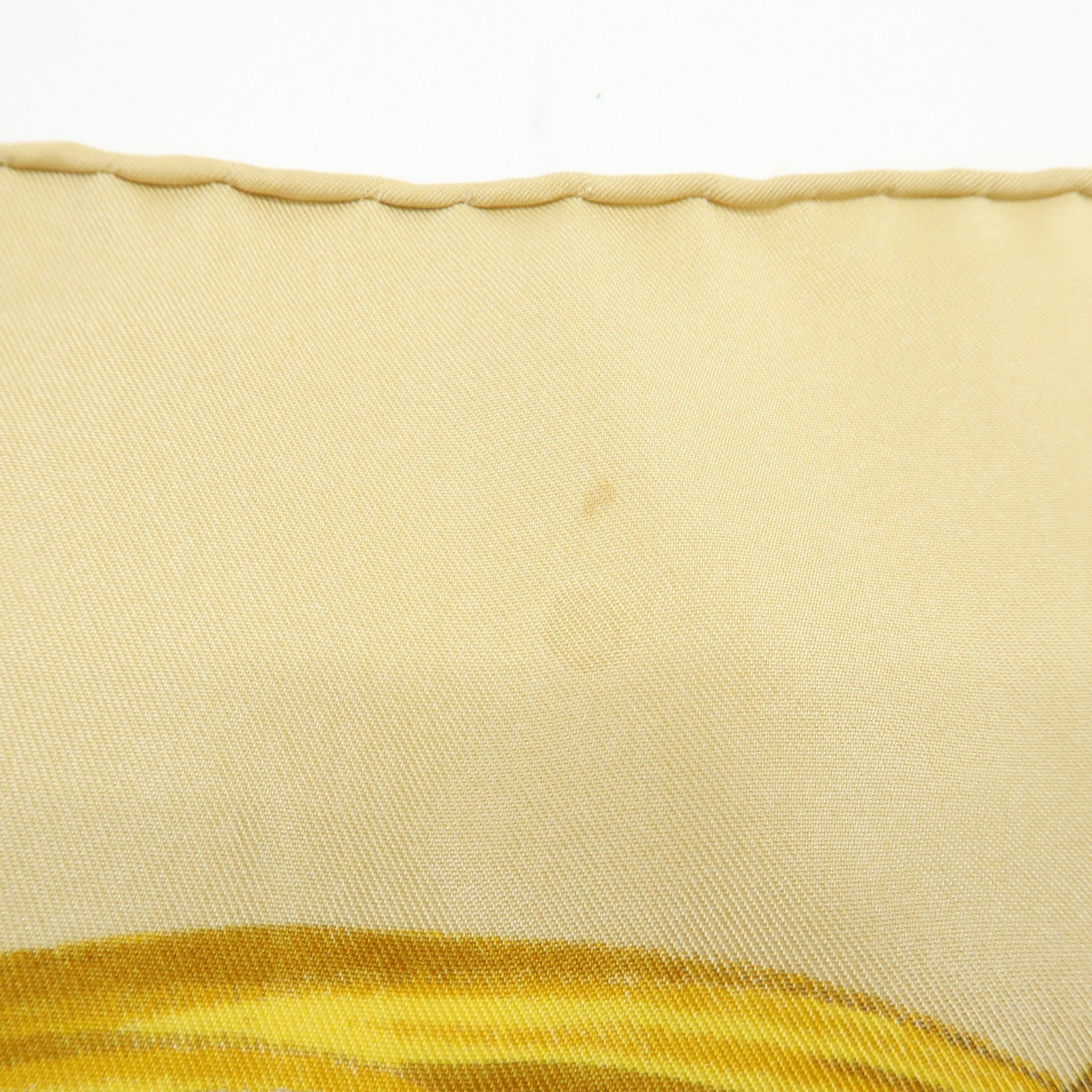 CHANEL Silk 100% Scarf Gold Chian Motif Beige Gold