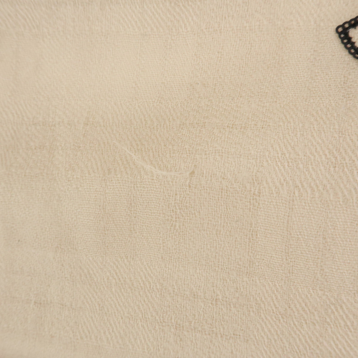 CHANEL COCO Mark Cashmere 100% Scarf Stawl Beige Black