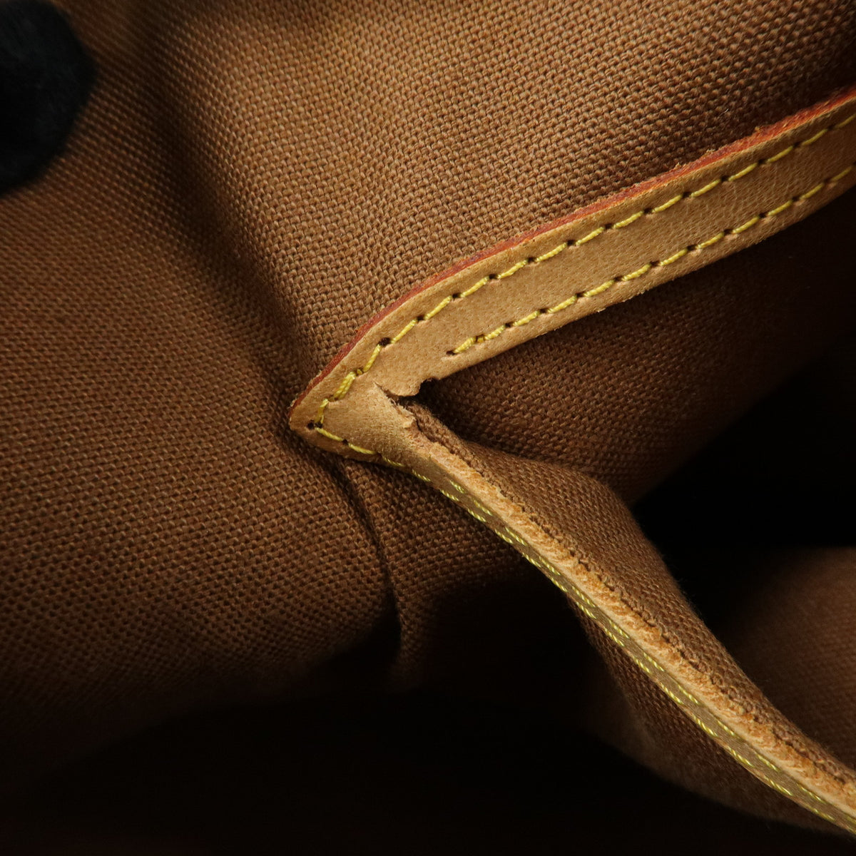 Louis Vuitton Monogram Alma Canvas Leather Hand Bag Brown M51130