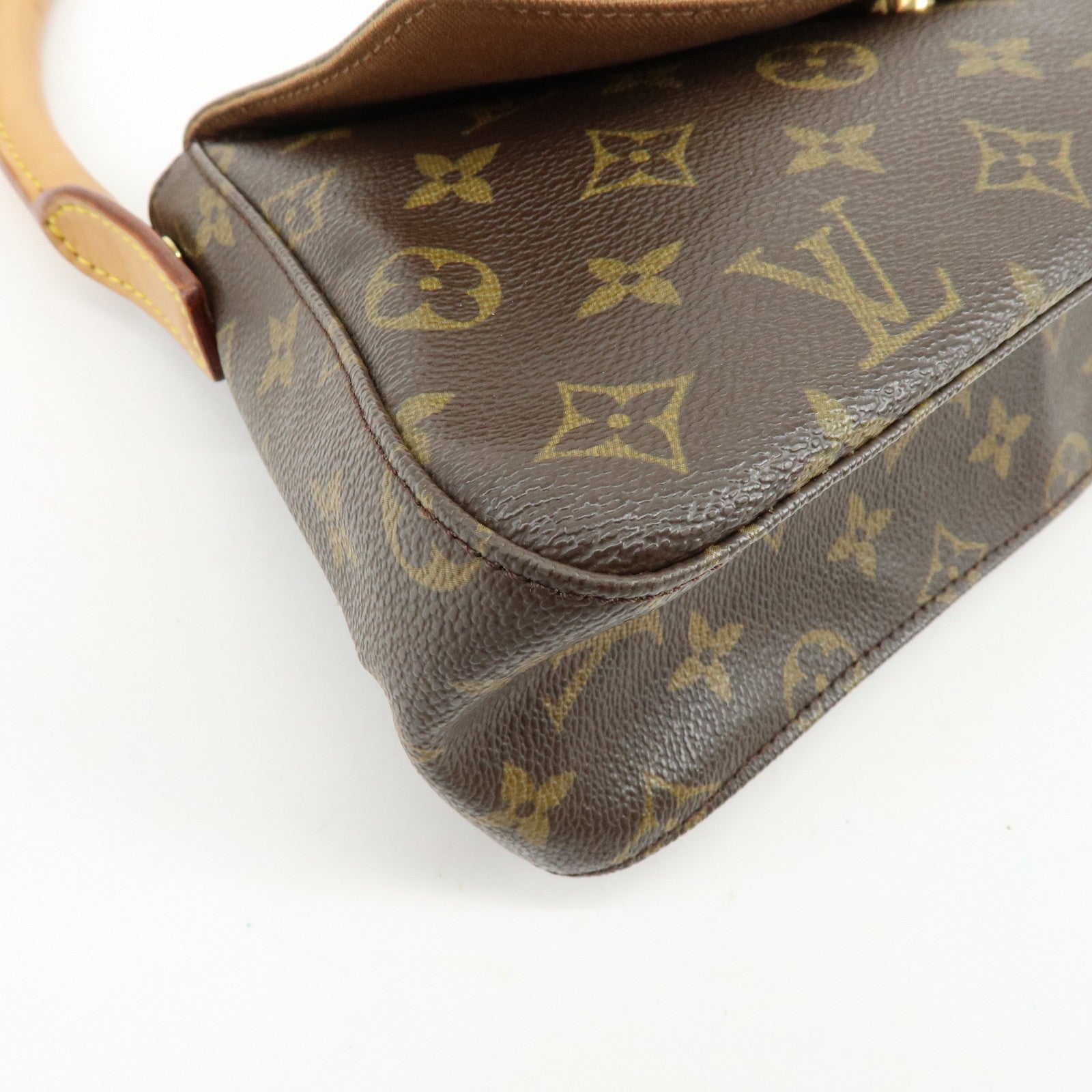 Louis Vuitton Monogram Mini Looping Canvas Shoulder Bag Hand Bag M51147