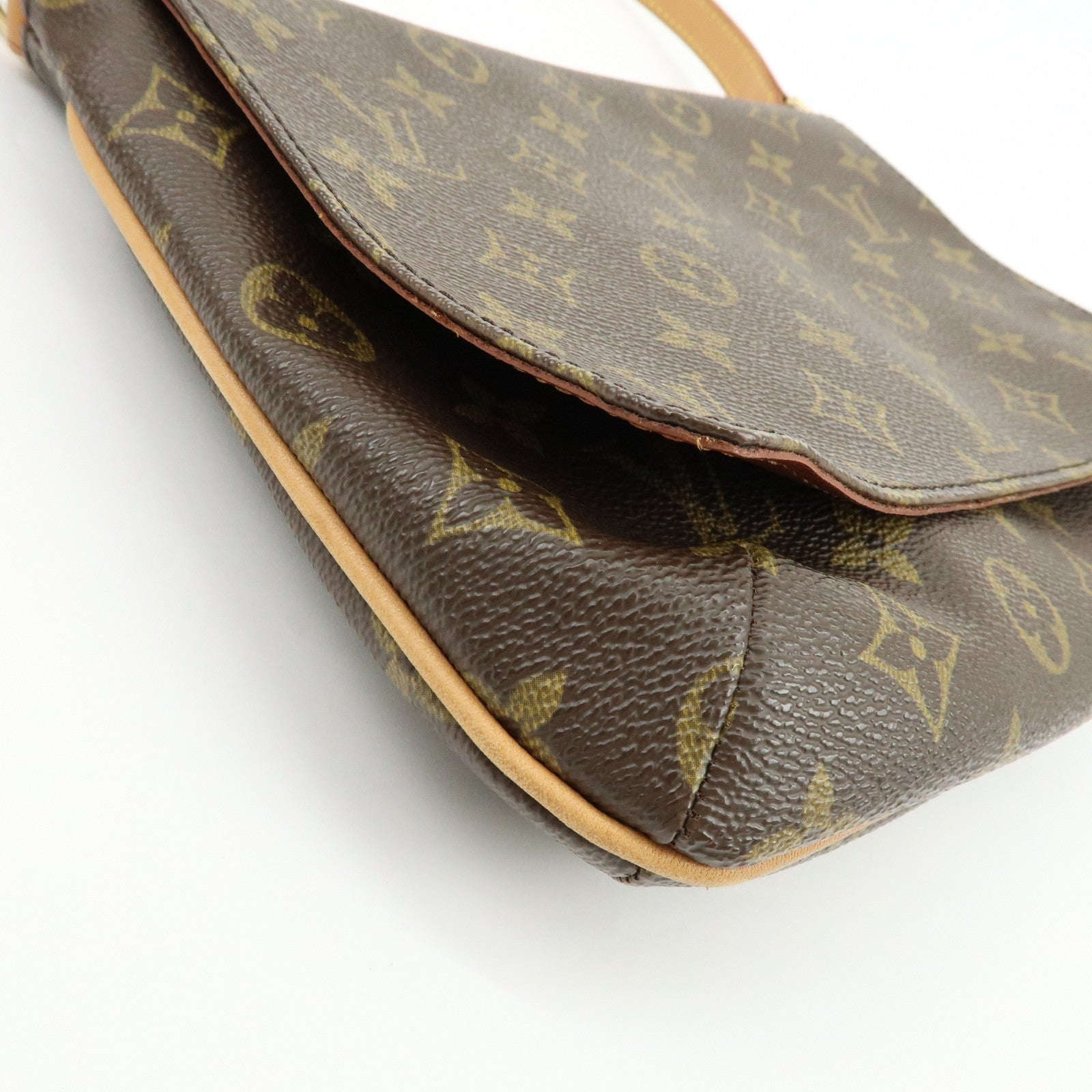 Louis Vuitton Monogram Musette Tango Short Shoulder Bag M51257