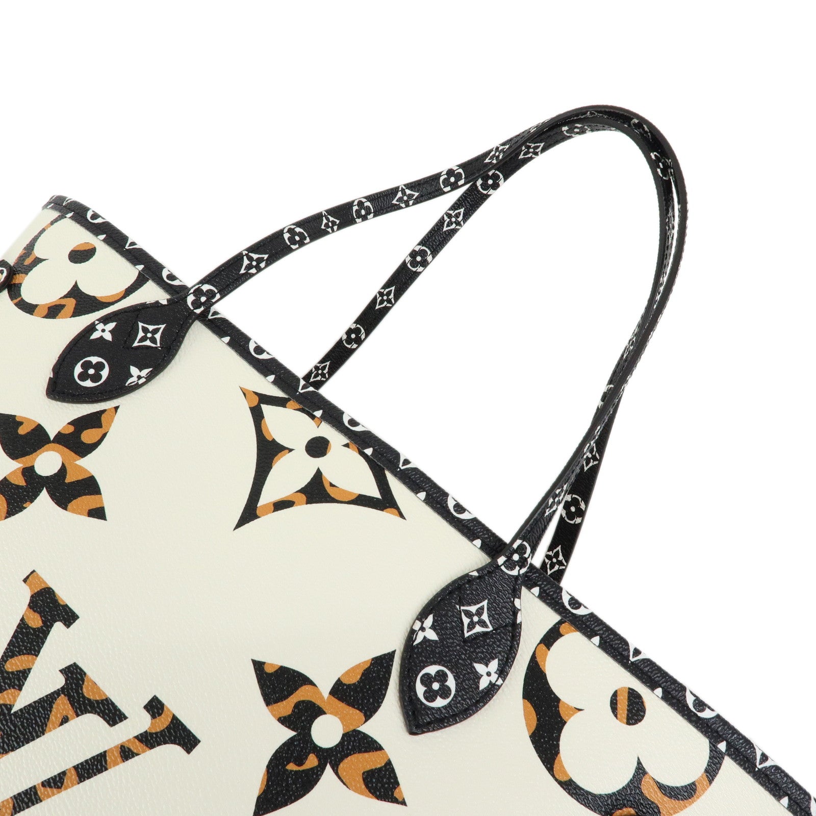 Louis Vuitton Monogram Jungle Neverfull MM Canvas Tote Bag M44716