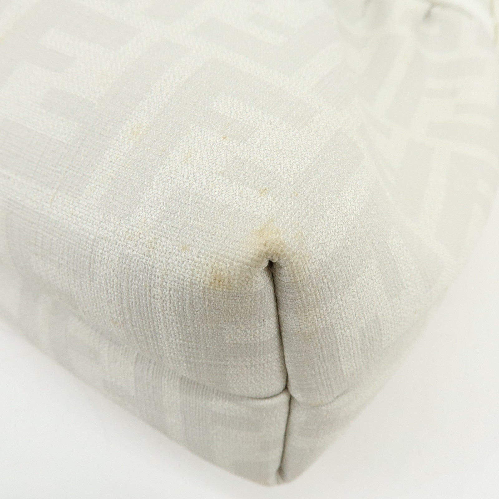FENDI Zucca PVC Leather Shoulder Bag Hand Bag White 8BR448
