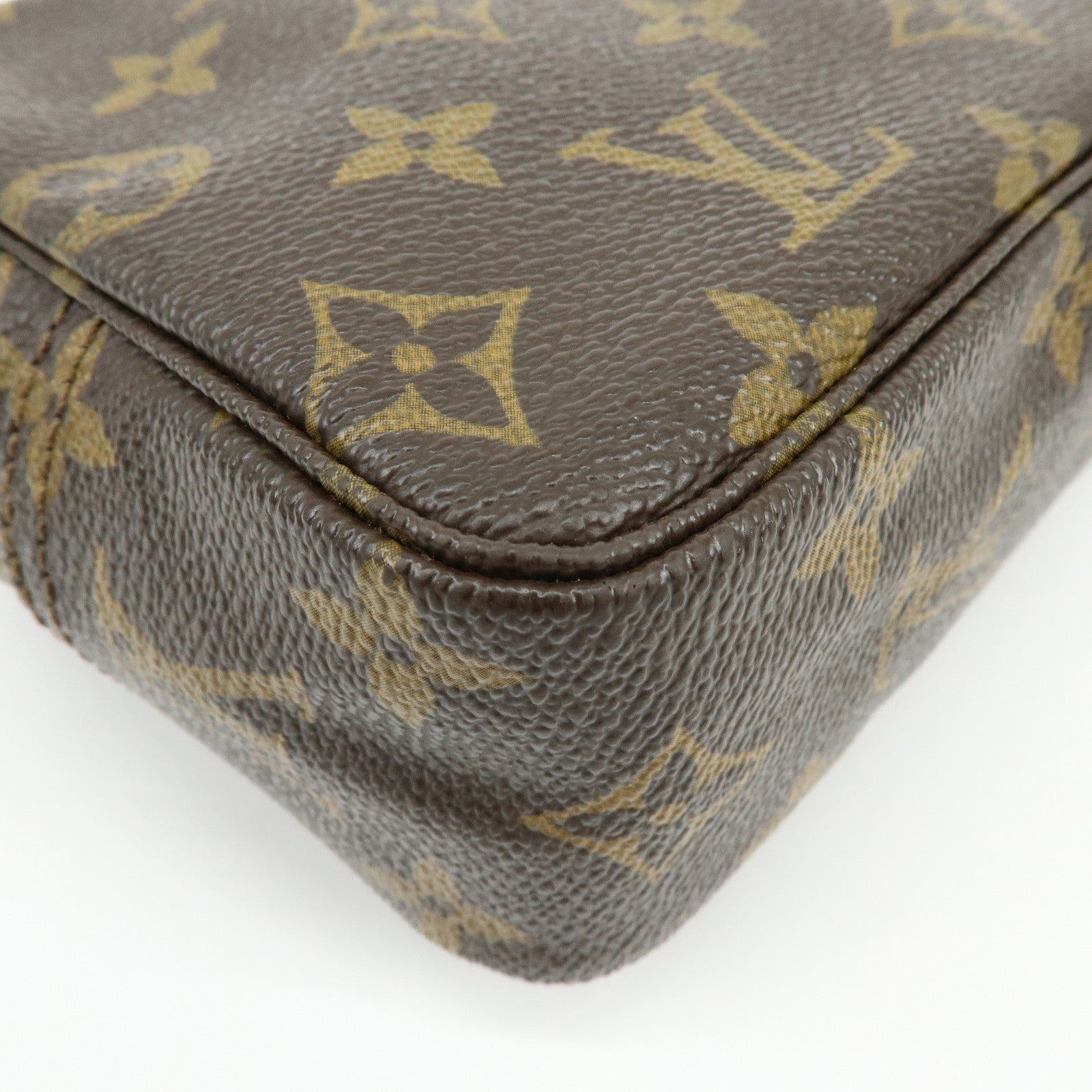Louis Vuitton Monogram Canavs Trousse Toilette 18 Pouch Brown