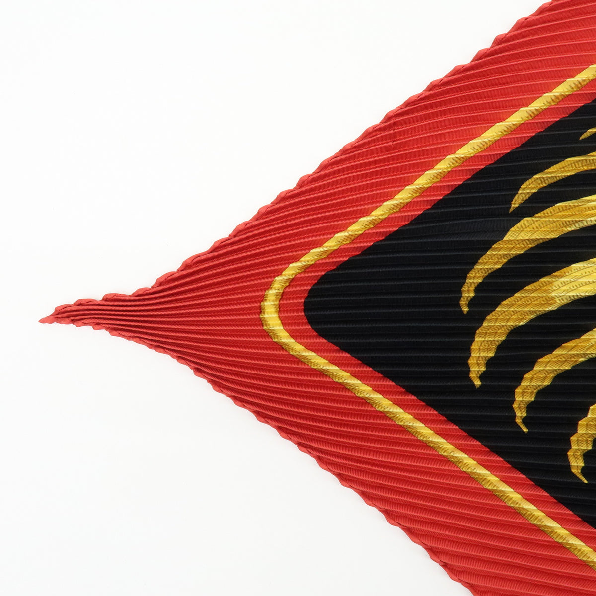 HERMES Pleated Carre 90 Silk 100% Scarf Tigre Royal Black Red Gold