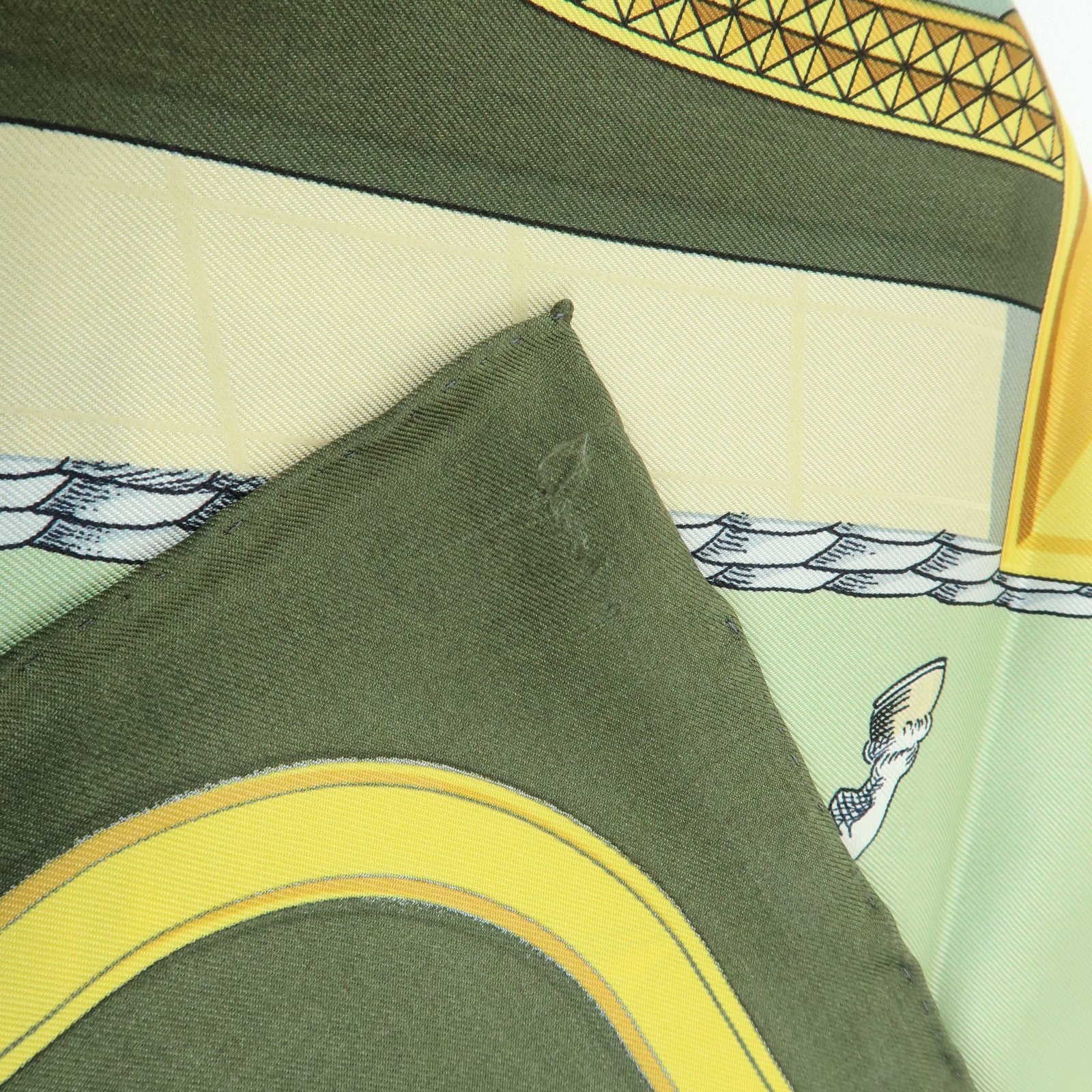 HERMES Carre 90 Silk 100% Scarf GRAND APPARAT Khaki Gold Green