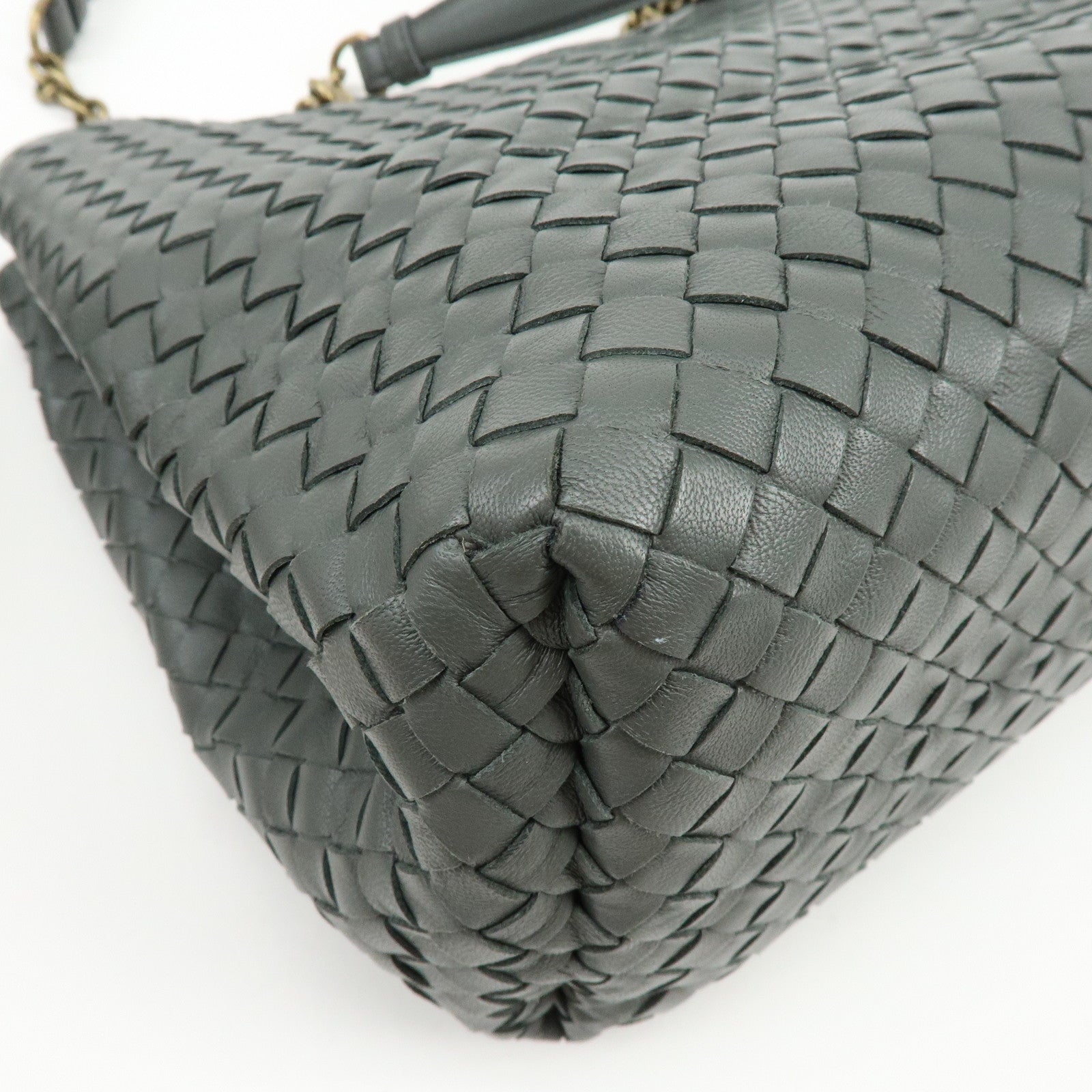 BOTTEGA VENETA Intrecciato Leather Chain Shoulder Bag Gray B07669596G