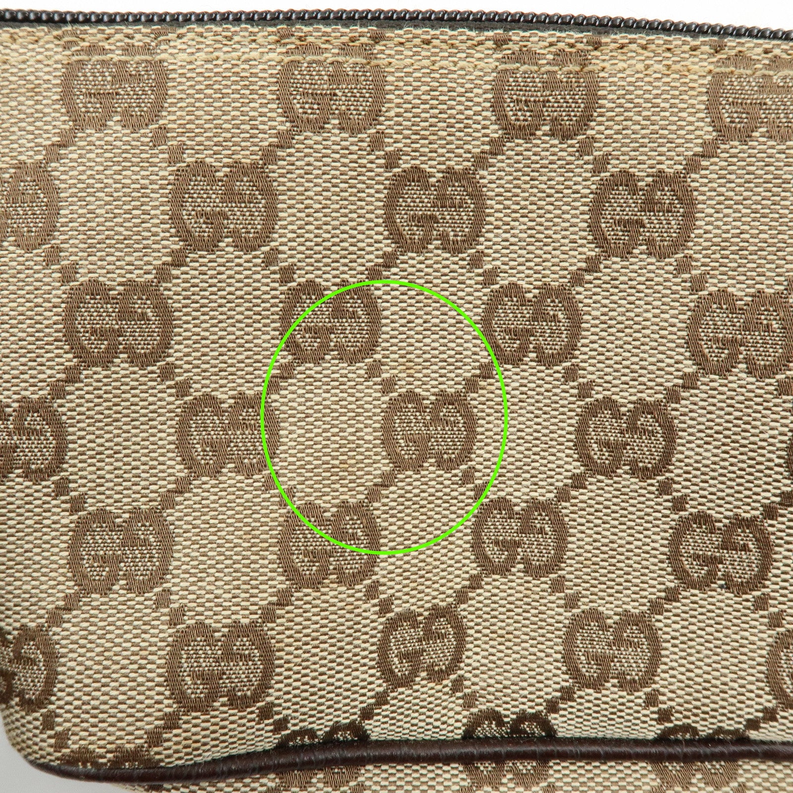 GUCCI Boat Bag GG Canvas Hand Bag Accessory Pouch Beige Brown 07198
