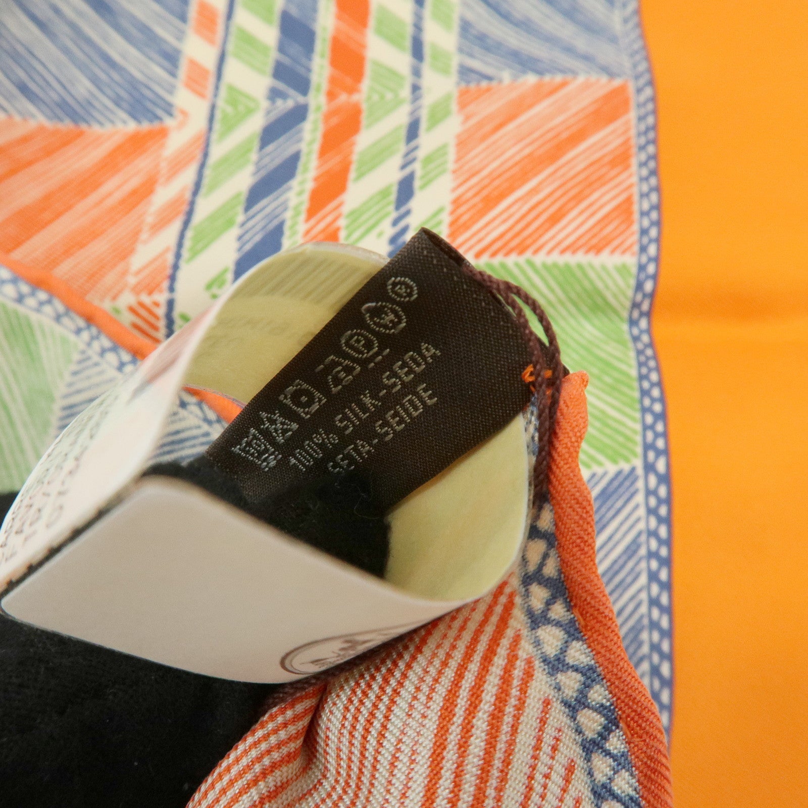 HERMES Carre 90 Silk 100% Scarf Favori du Faubourg Wash Orange Blue
