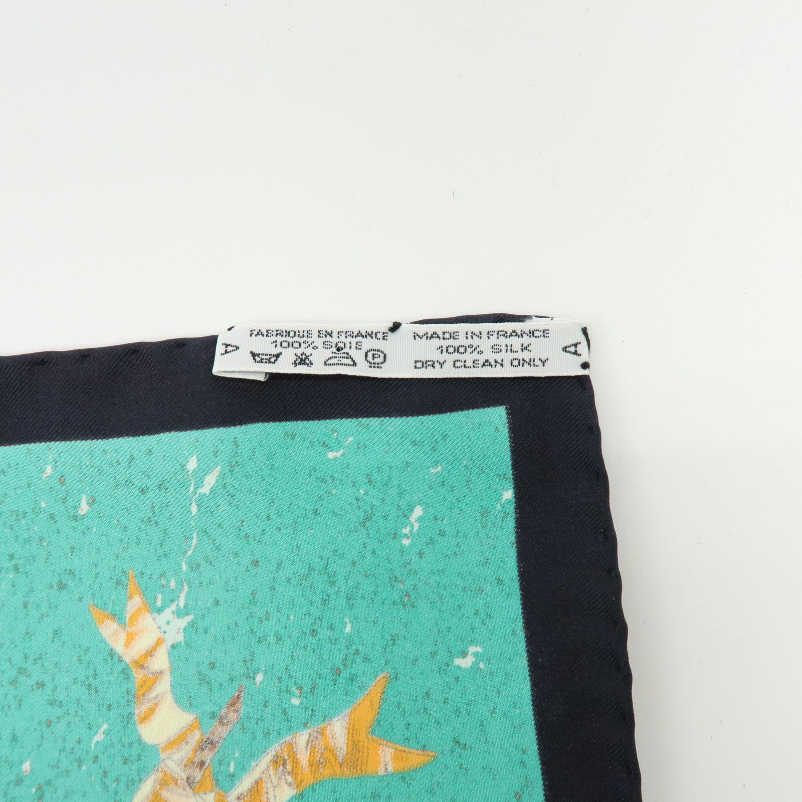 HERMES Carre 90 Silk 100% Scarf PIERRES D' ORIENT ET D' OCCIDENT
