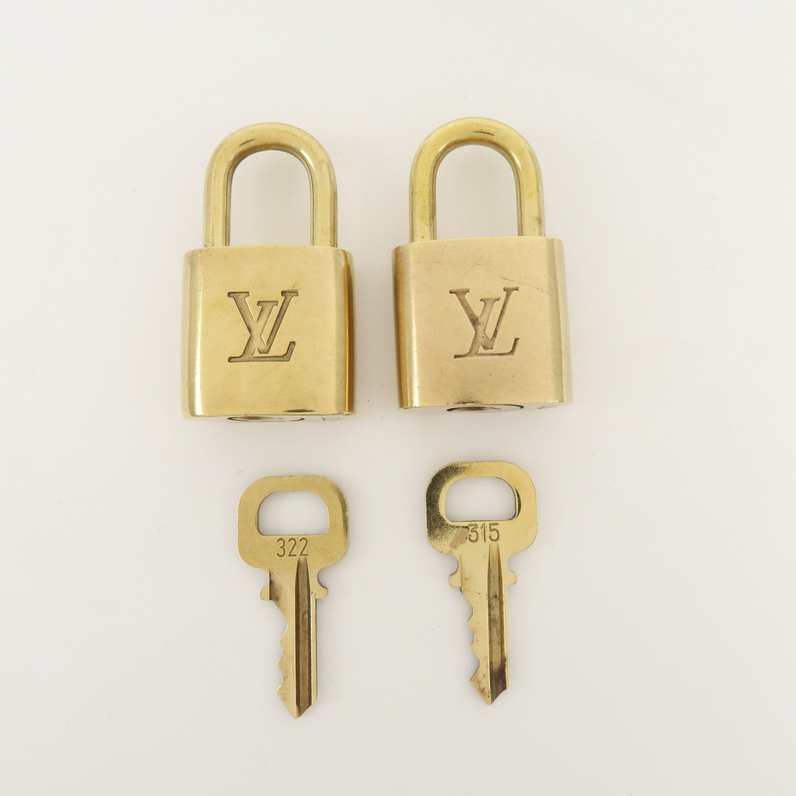 Louis Vuitton Set of 10 Metal Lock & Key Cadena Key Lock Gold