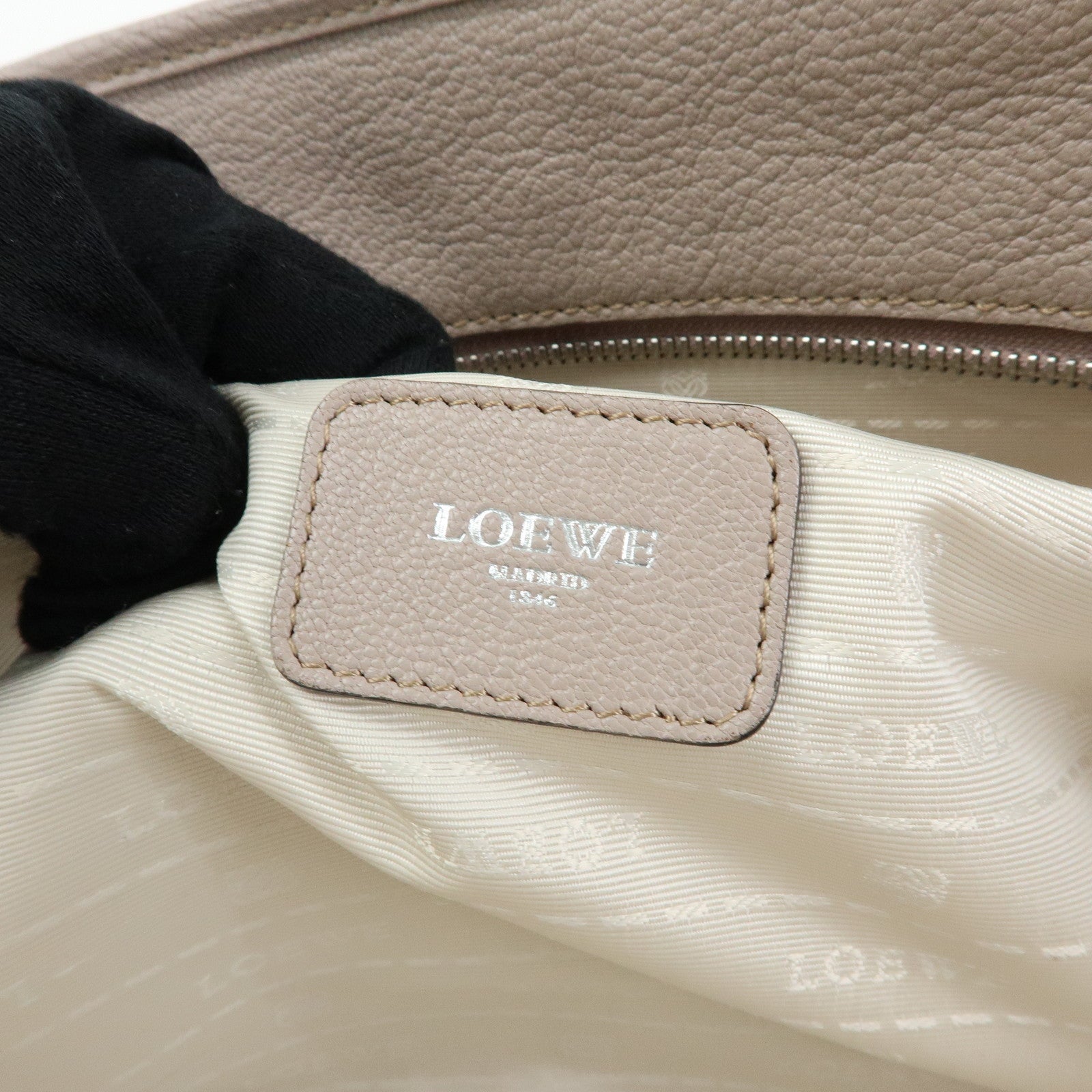 LOEWE Amazona 36 Anagram Leather Hand Bag Boston Bag Beige