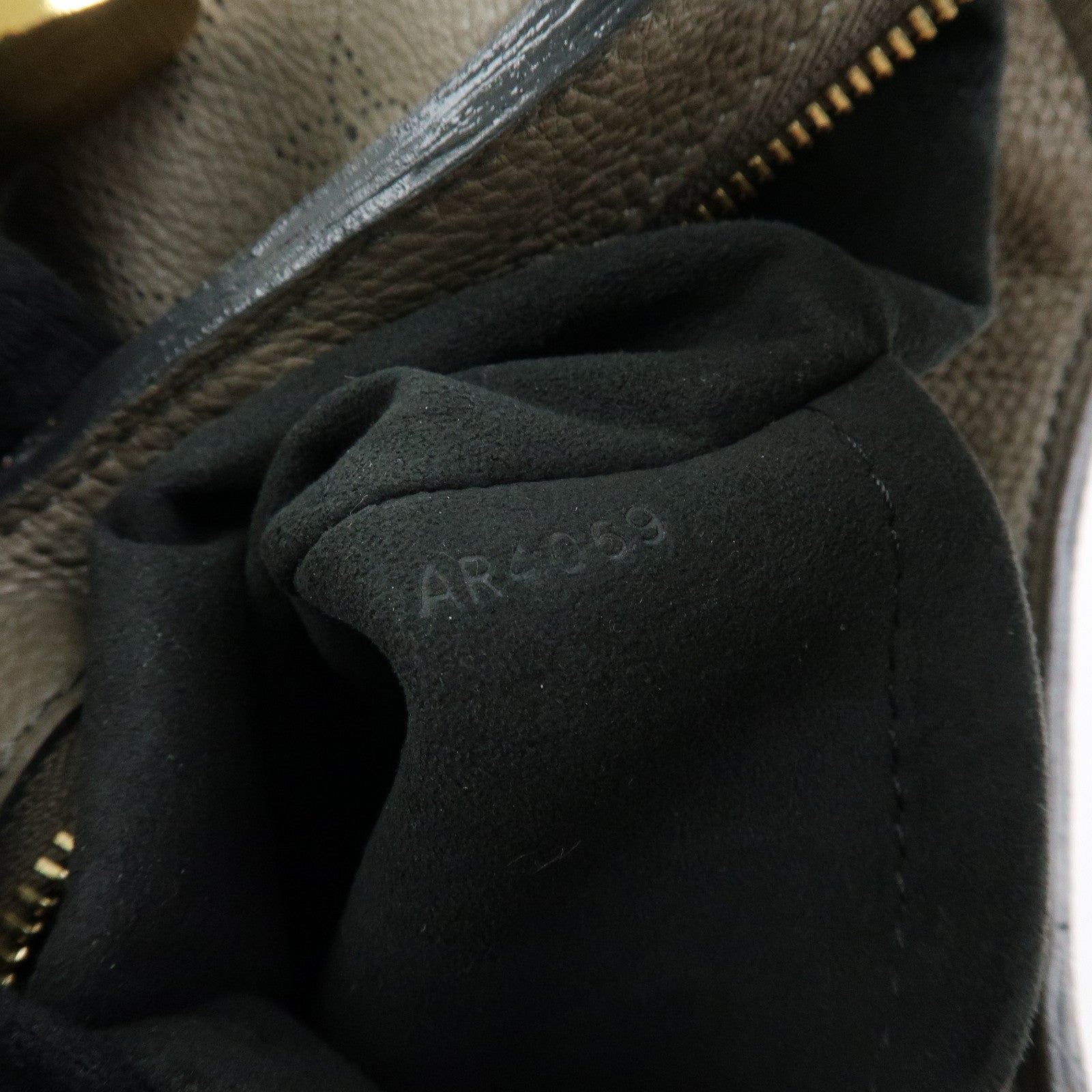 Louis Vuitton Monogram Mahina Solar PM Shoulder Bag Poudre M93455