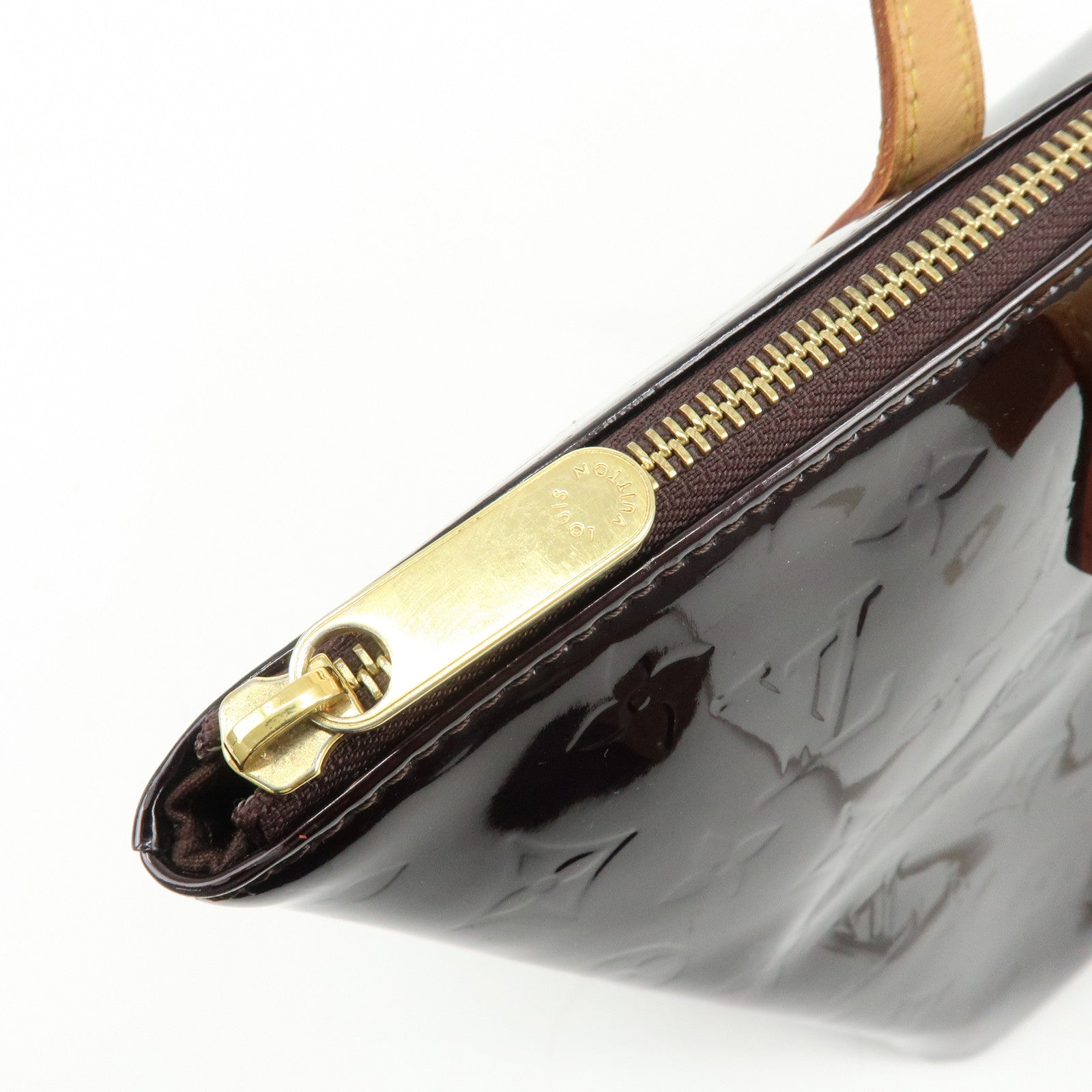 Louis Vuitton Monogram Vernis Bellevue PM Hand Bag Violet M93584