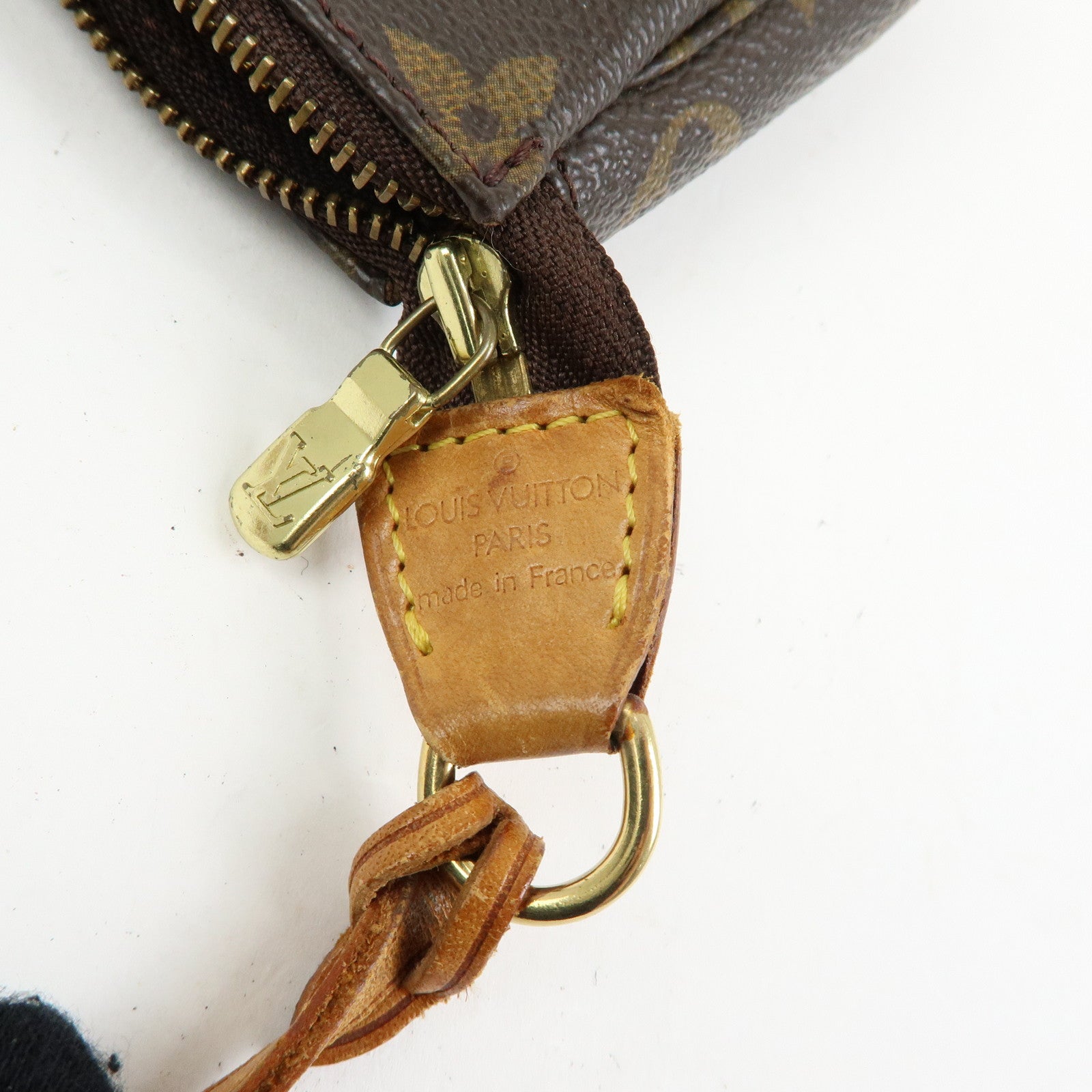 Louis Vuitton Monogram Pochette Accessoires Hand Bag Brown M51980